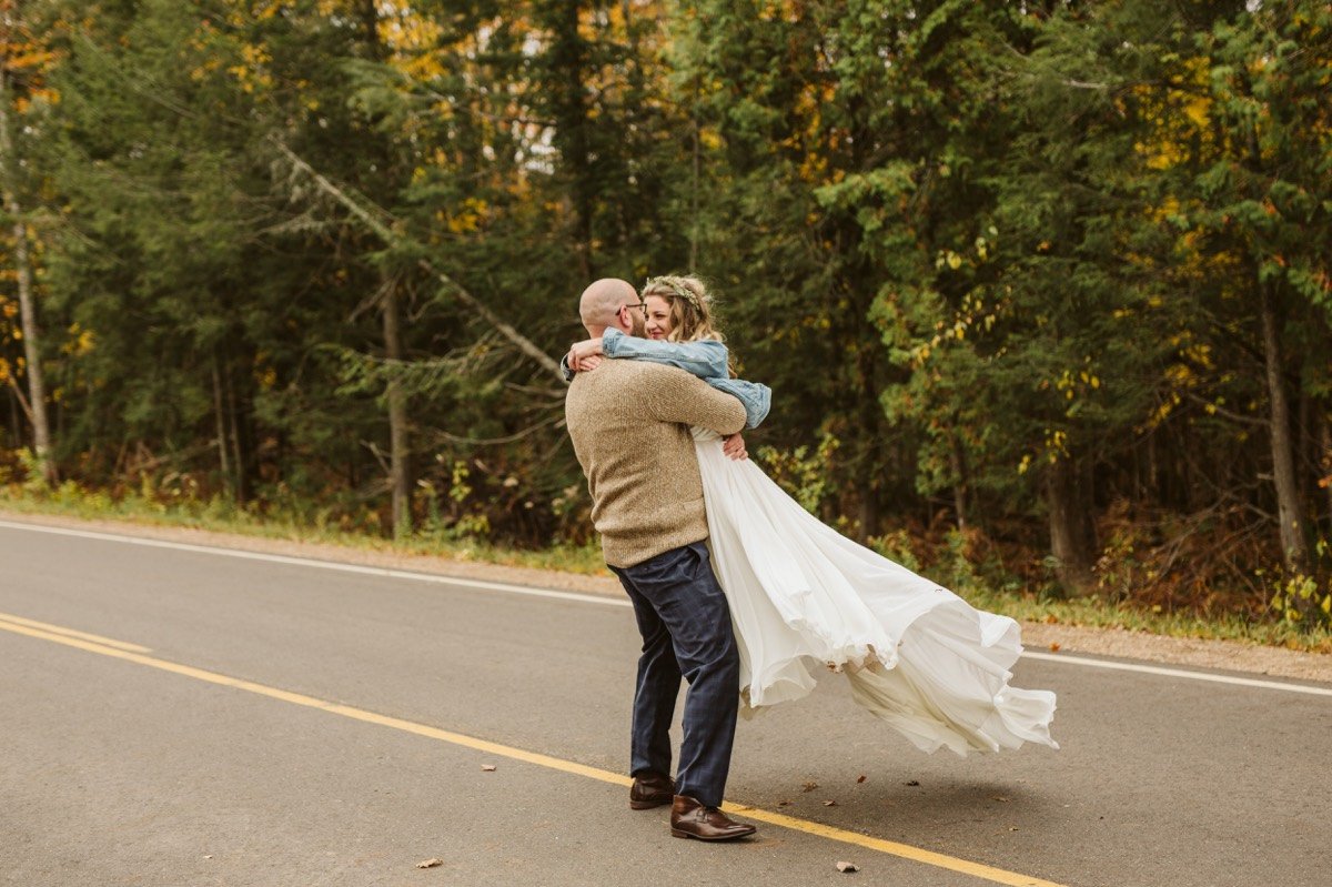 51_Upper Peninsula Michigan Fall Wedding at a Summer Home-57530.jpg