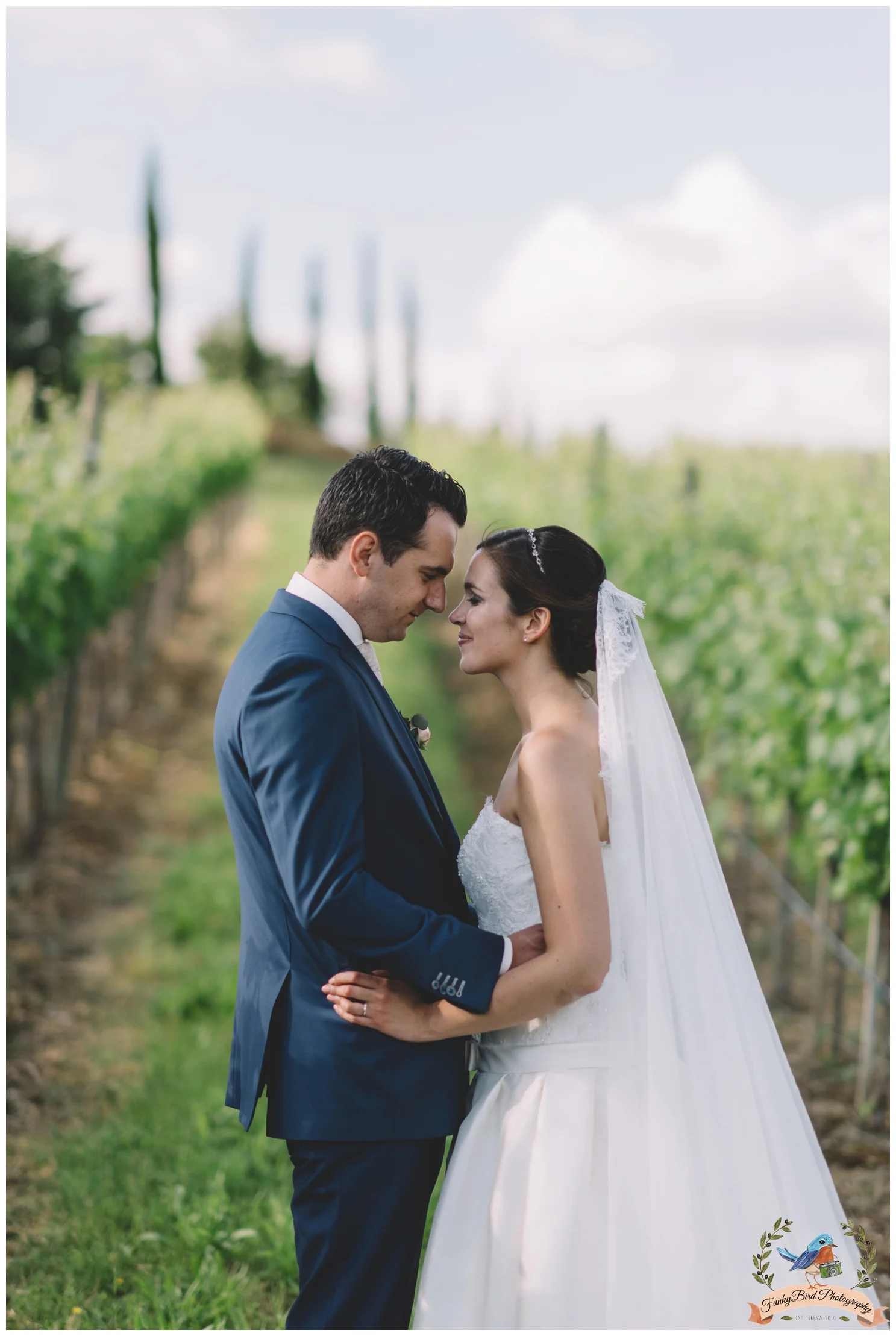 wedding photographer in tuscany, wedding in tuscany, wedding in Italy, destination wedding italy, wedding photographer in Italy, bride, funkybird wedding design, bröllop i italien, wedding venue tuscany, wedding venue italy, Milos Dokmanovic, funkybird photography, wedding planner in italy, wedding planner in tuscany, wedding photographer tuscany