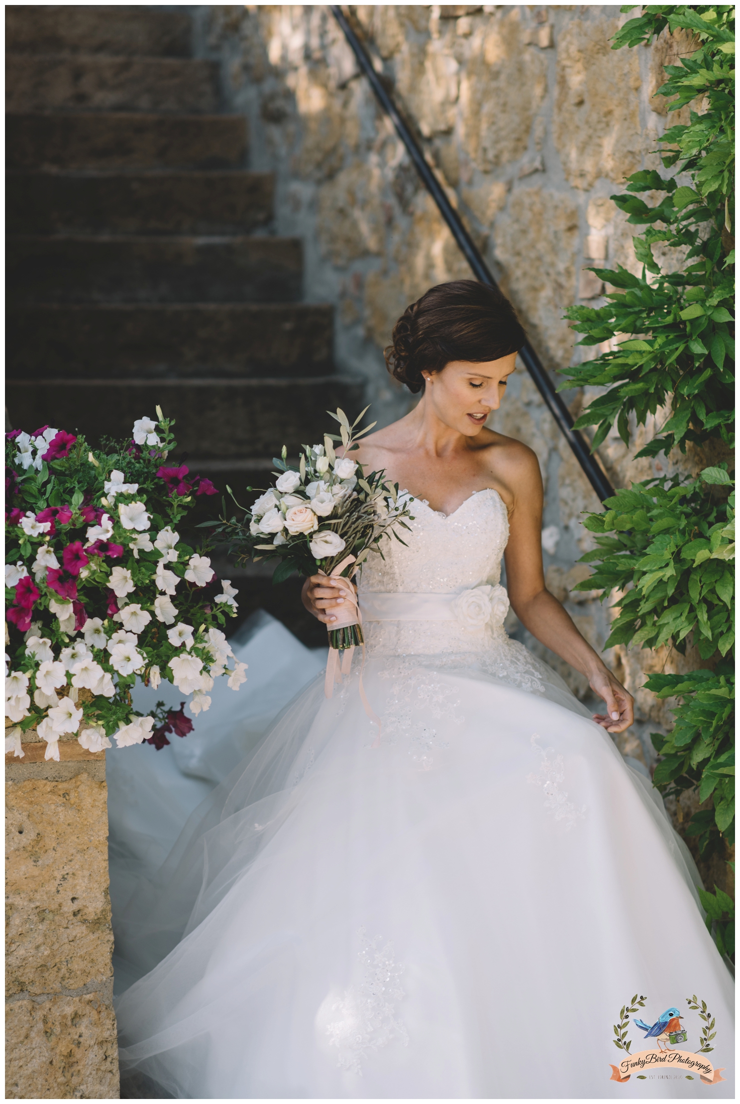wedding photographer in tuscany, wedding in tuscany, wedding in Italy, destination wedding italy, wedding photographer in Italy, bride, funkybird wedding design, bröllop i italien, wedding venue tuscany, wedding venue italy, Milos Dokmanovic, funkybird photography, wedding planner in italy, wedding planner in tuscany, wedding photographer tuscany