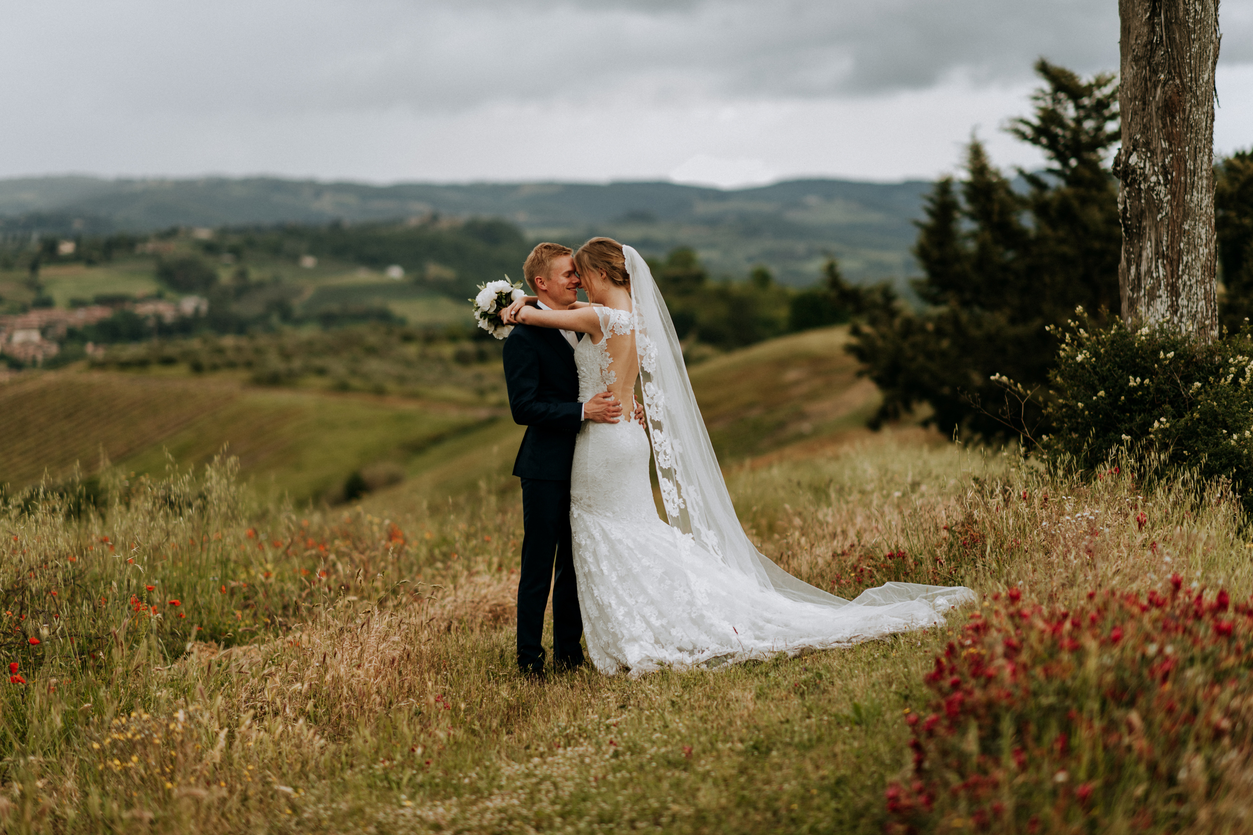 Wedding Photographer in Tuscany Italy