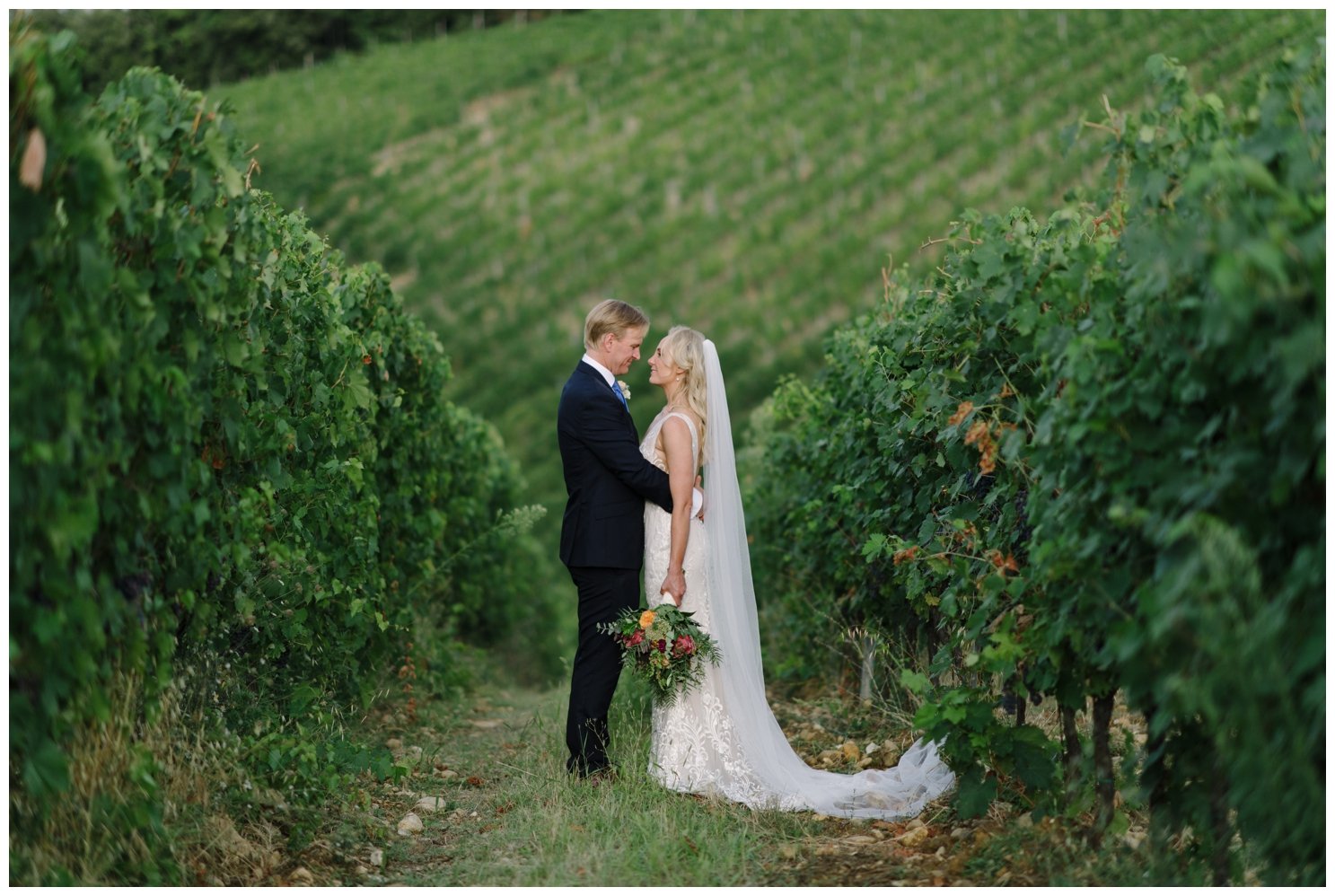 Wedding Photographer in Tuscany Italy_0040.jpg