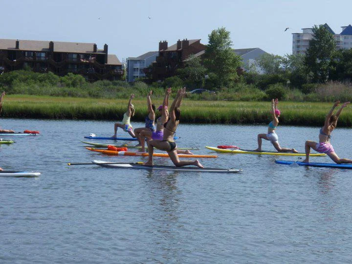 SUP Yoga Modified Warrior I