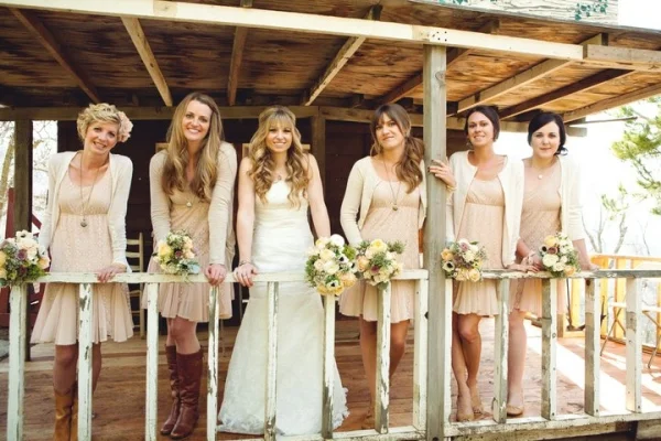 GirlsonBalcony.jpg