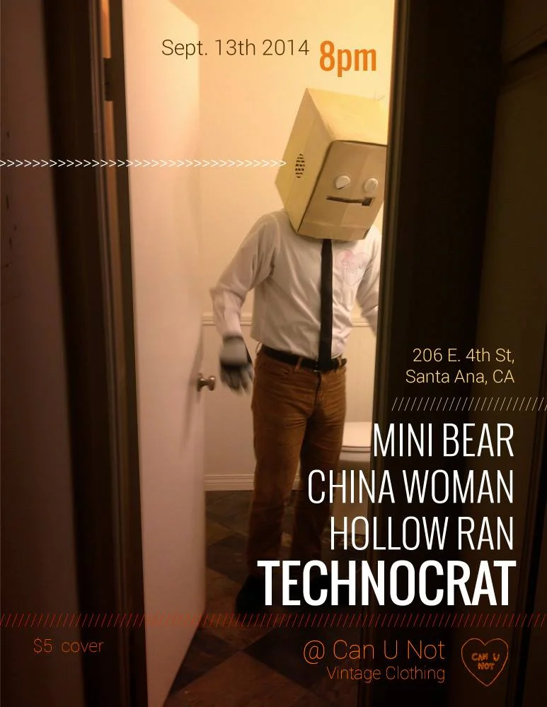 mini bear at Can U Not Vintage with Technocrat, China Woman, and Hollow Ran