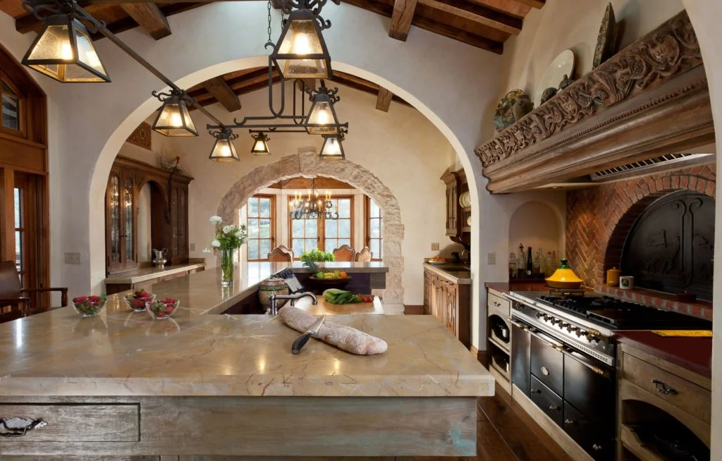 spanish-colonial-interior-design-viewing-gallery-spanish-style-kitchen-design-ideas-1024x654.jpg