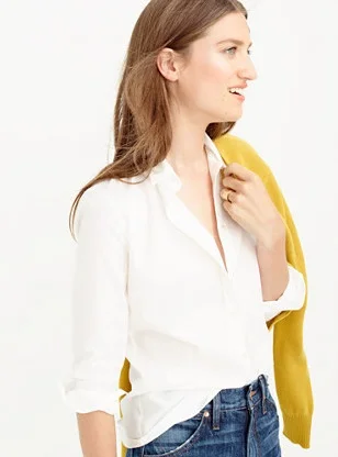 3. WHITE CRISP SHIRT