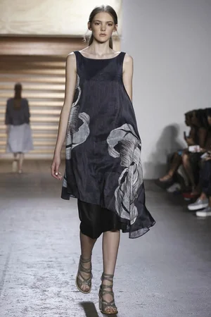 Photo source: Now Fashion (http://nowfashion.com)