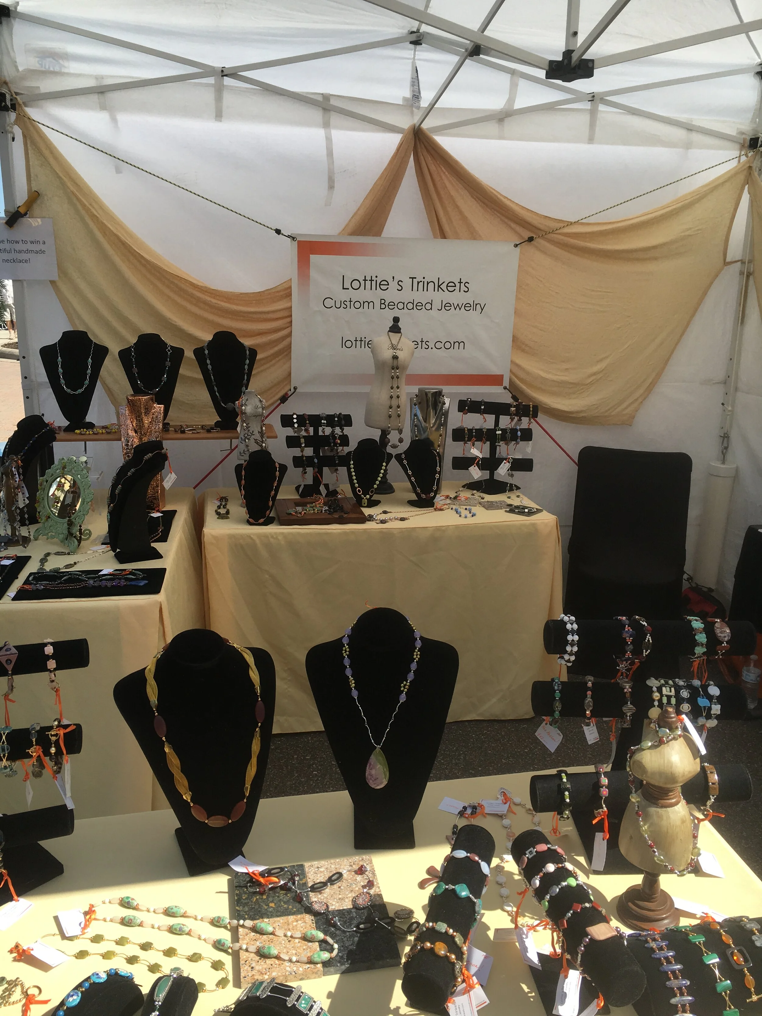 Arbor Lakes Art Fair 2023