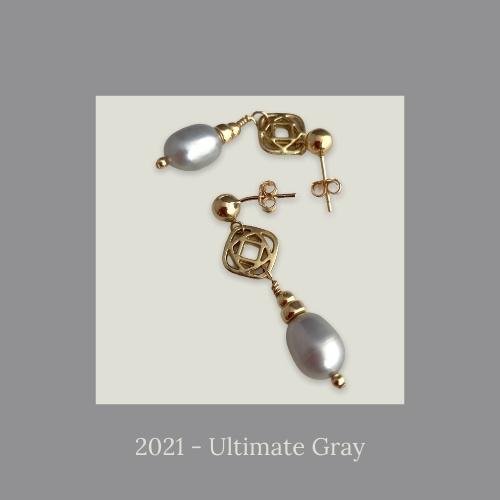 2021 - Ultimate Gray.jpg