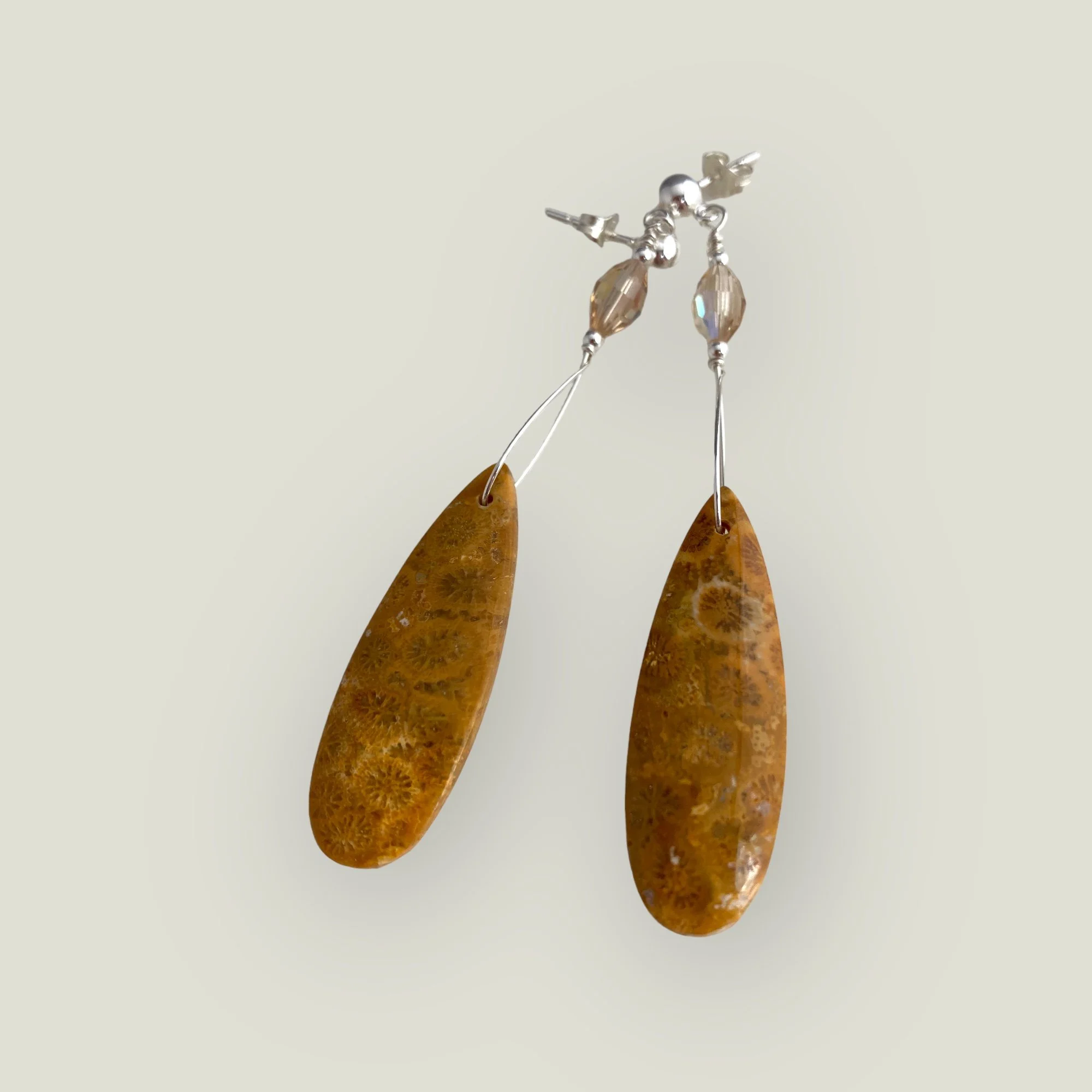 Discover the Beauty of Fossilized Coral Beads 