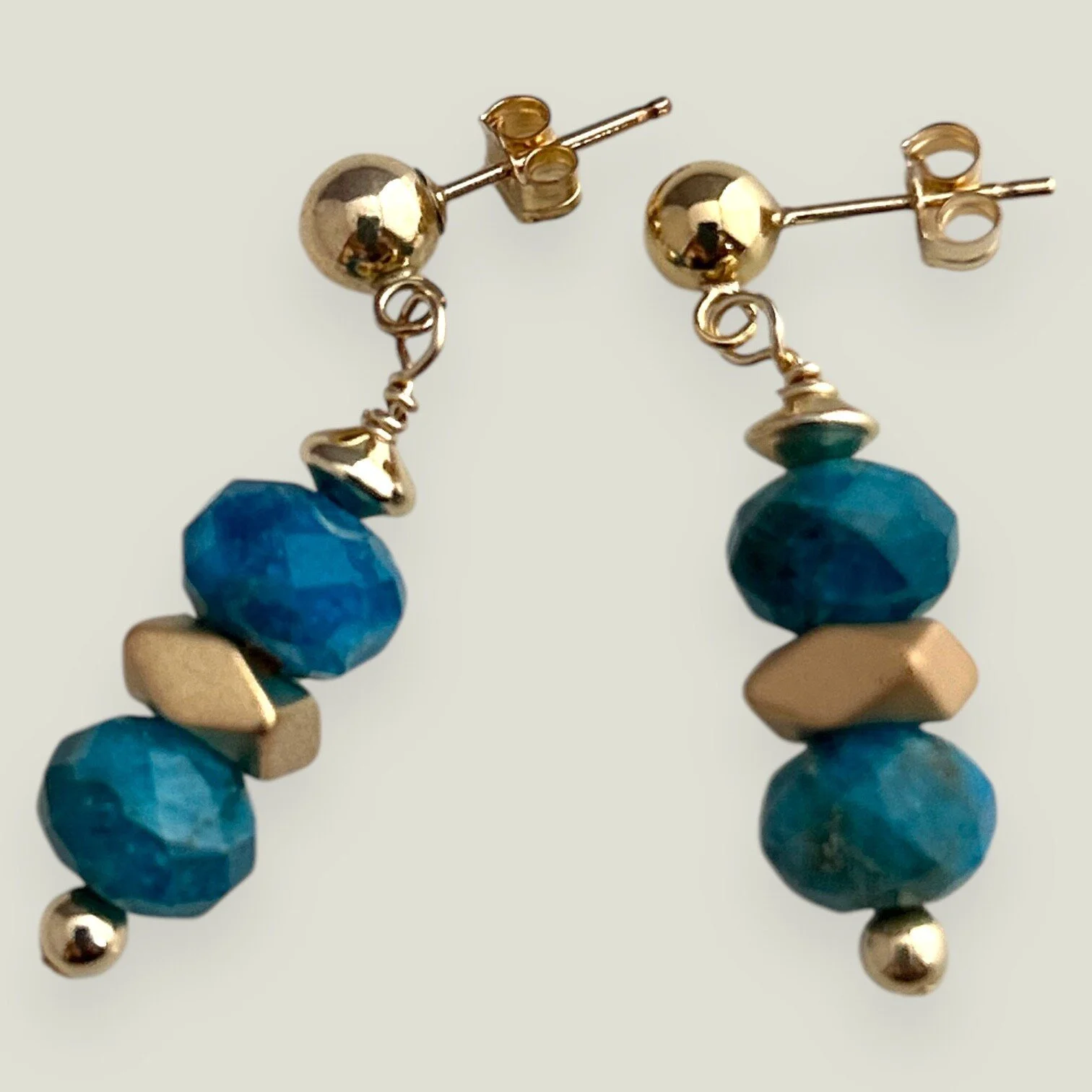Discover Unique Handmade Gold Earrings for Every Occasion