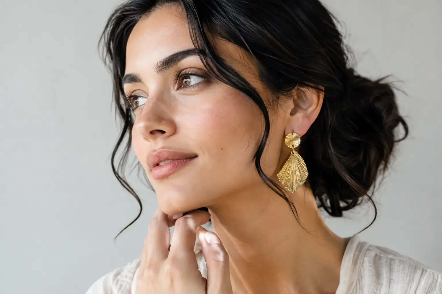 Earring Trends That Feel Personal, Not Predictable