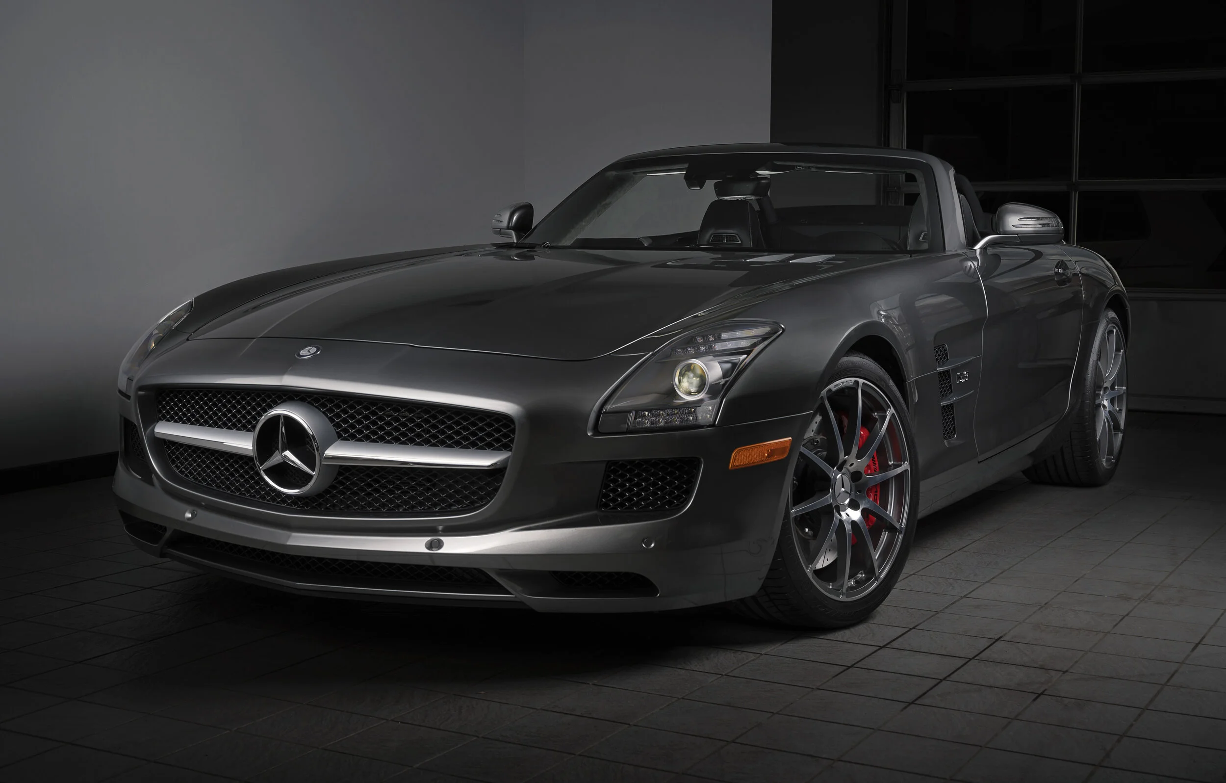 Mercedes Benz SLS.jpg