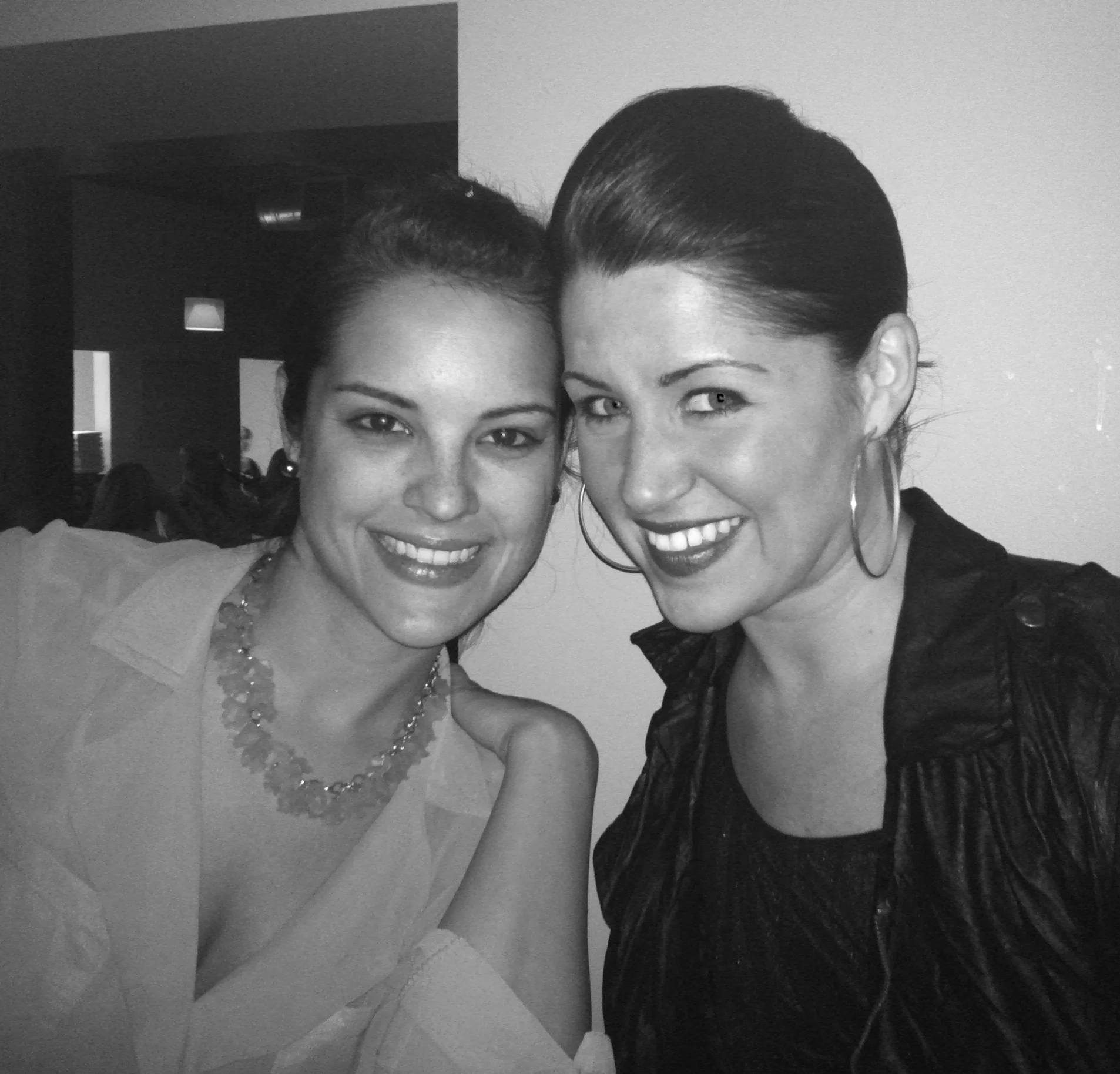 3. Amanda & Nichole.jpg