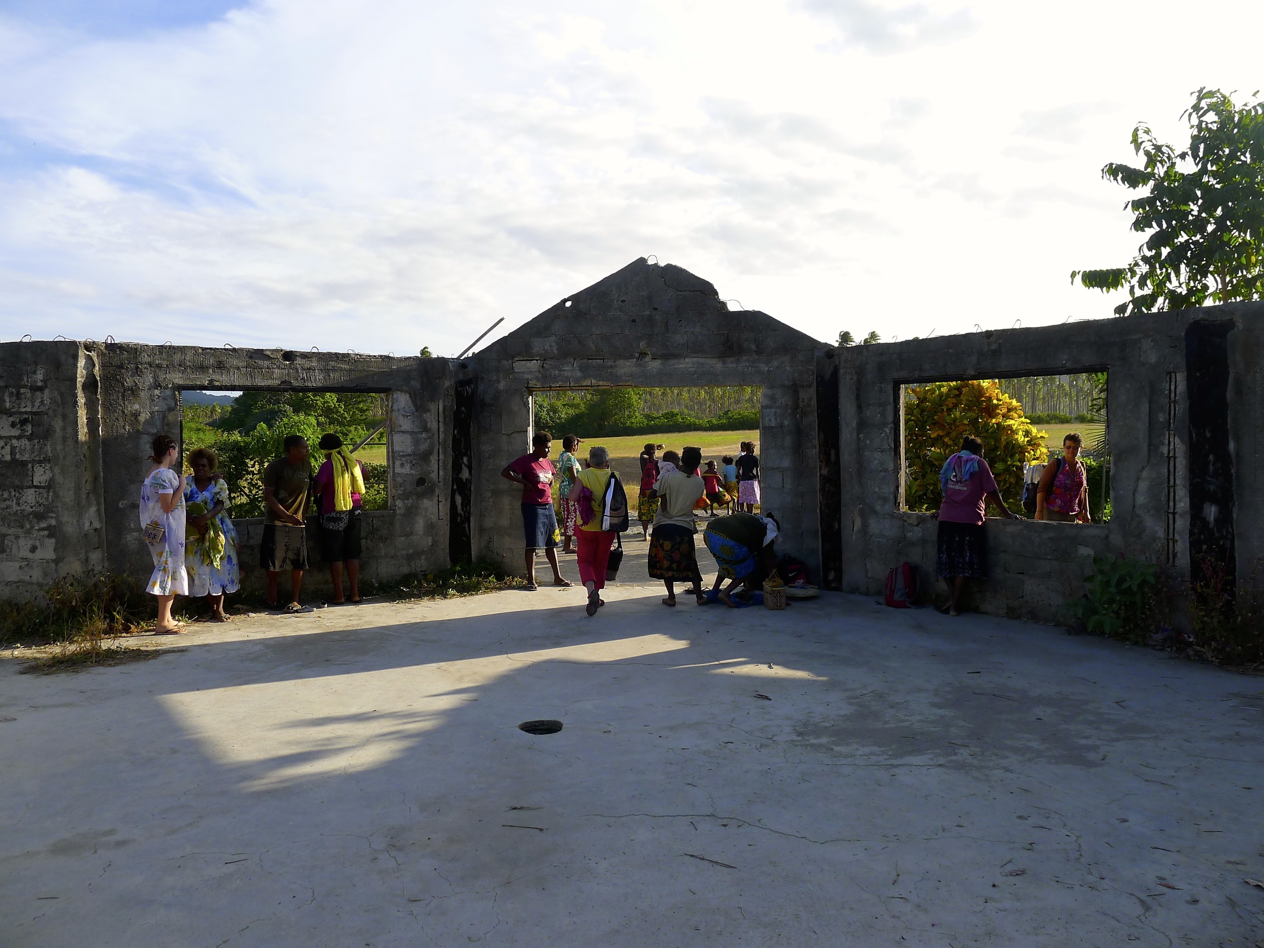     AIRPORT ON MALEKULA 