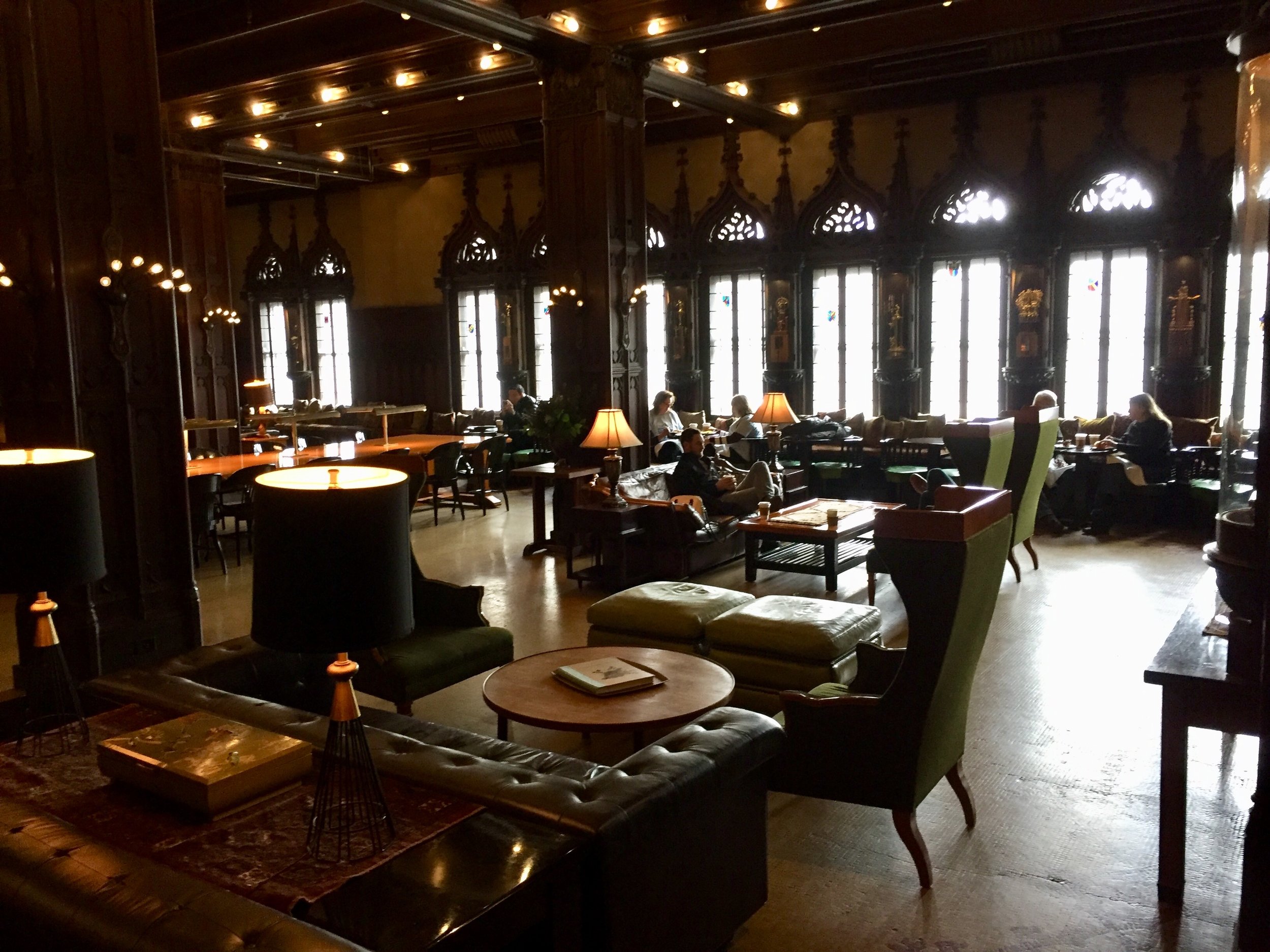 The chicago athletic association hotel.jpg