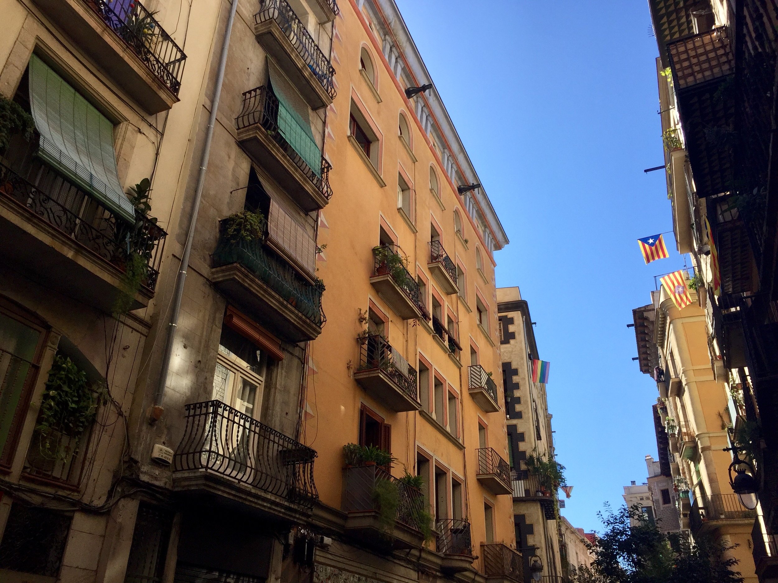 Barcelona Spain street view.jpg