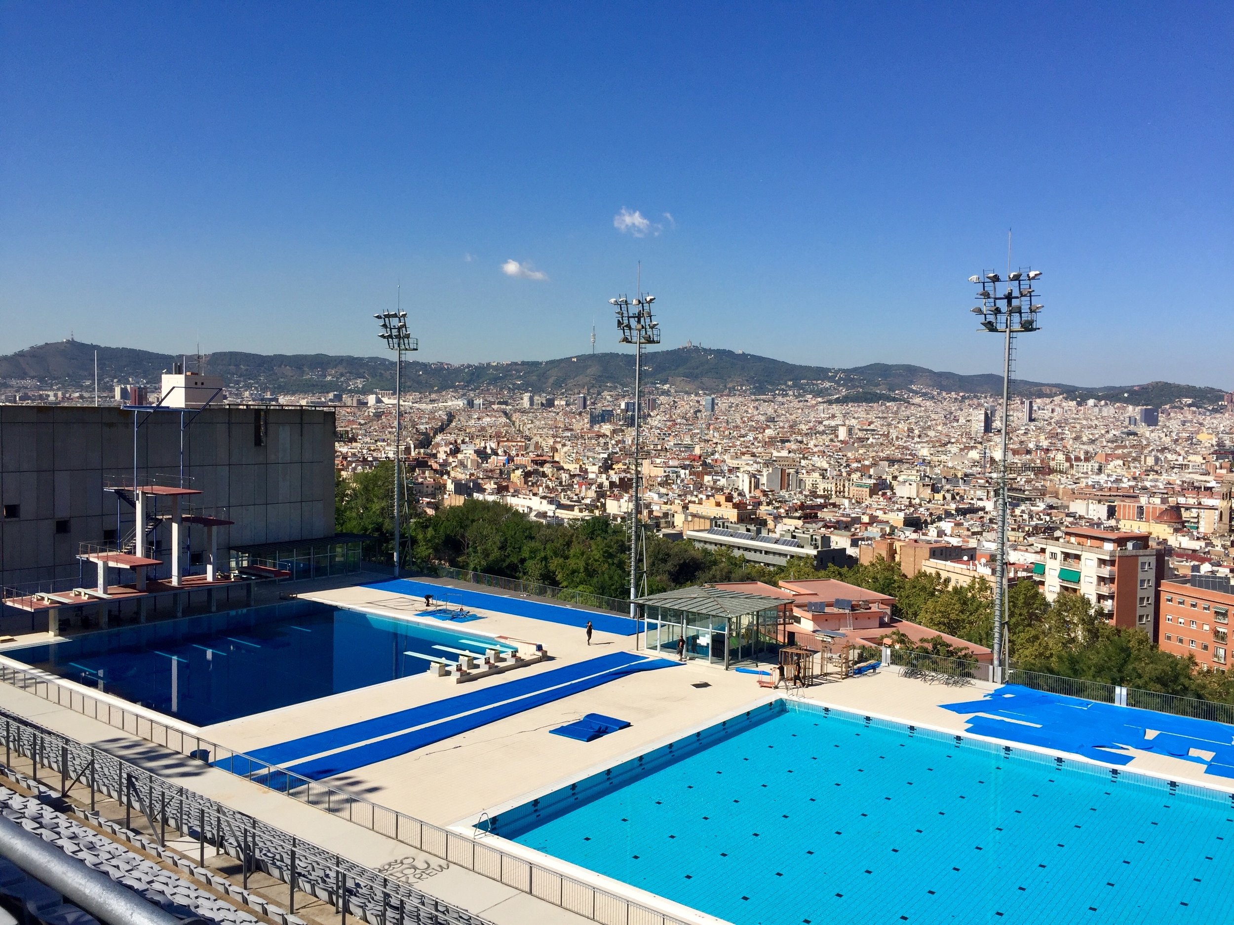 Barcelona Spain Olympic diving pool.jpg