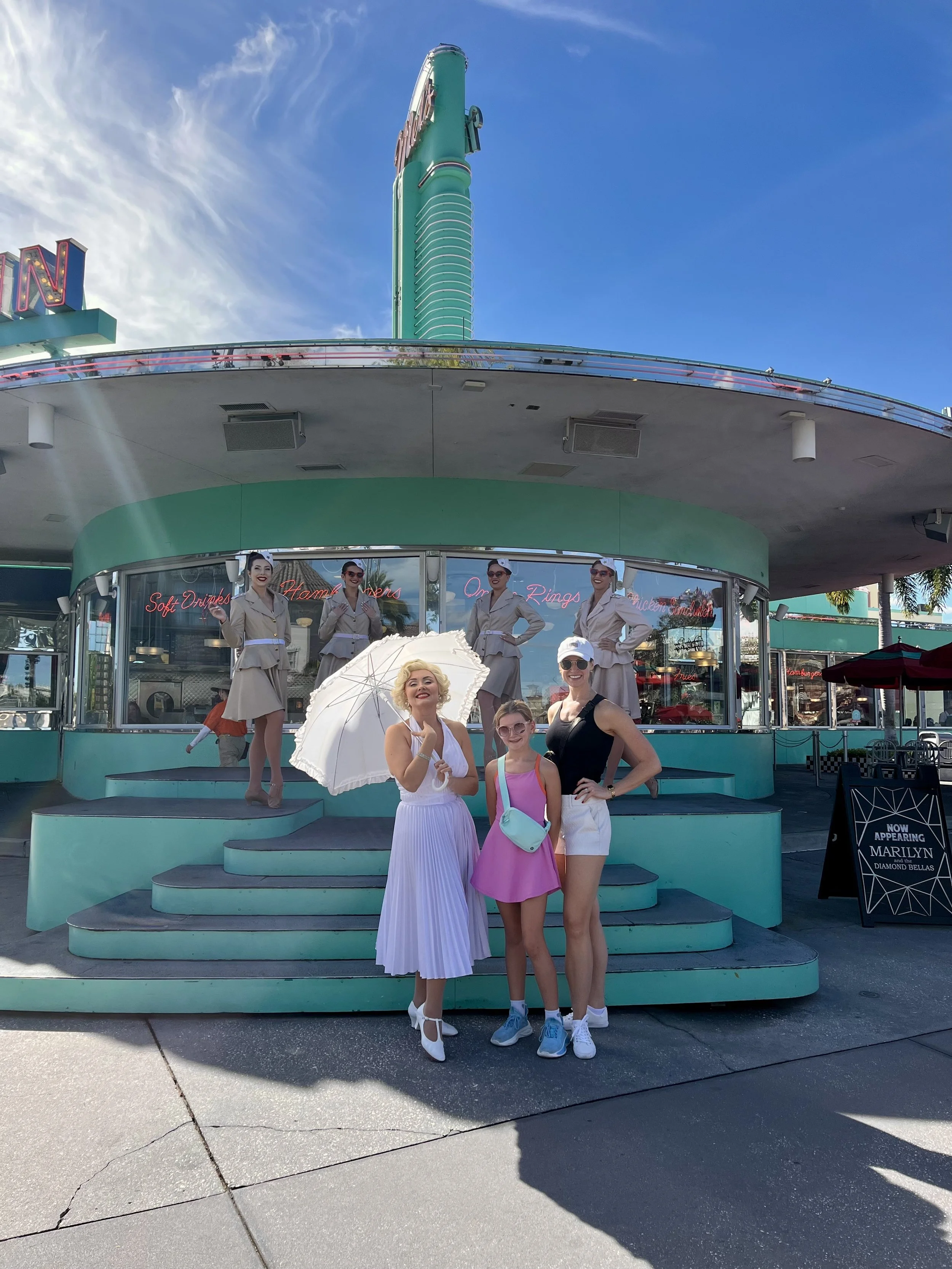 diner in universal studios.jpeg