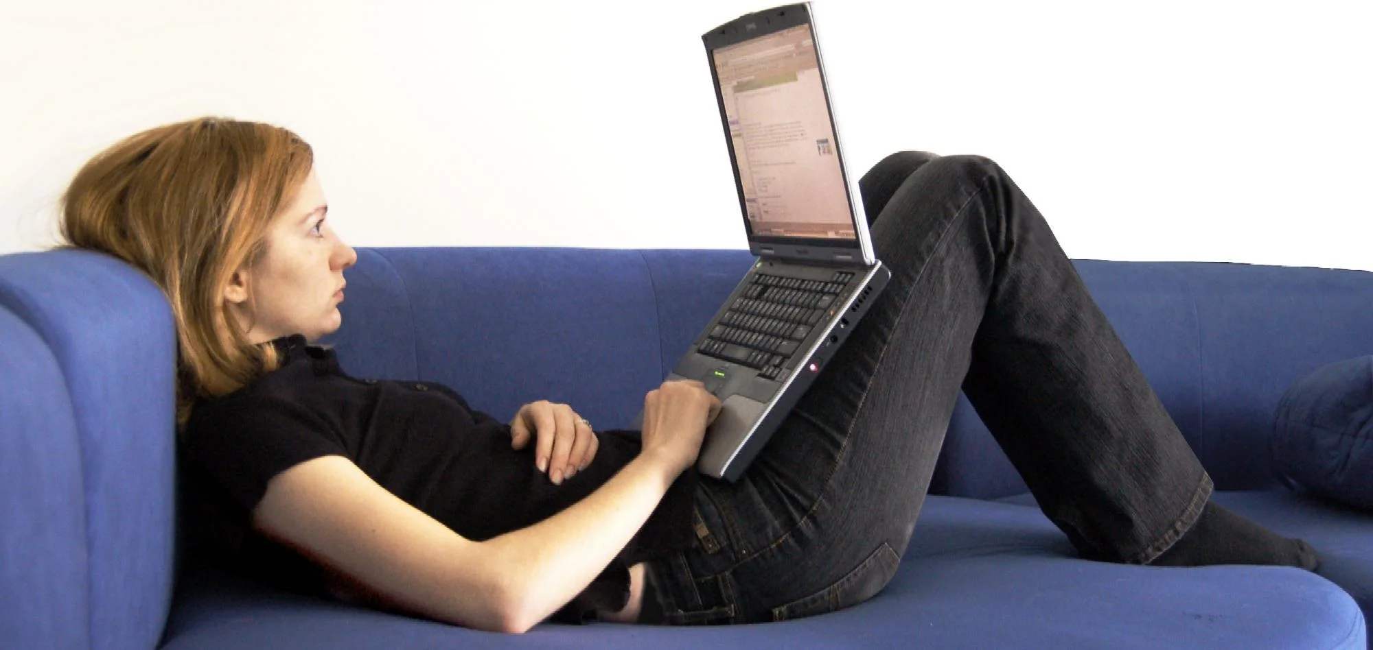 couch1.jpg