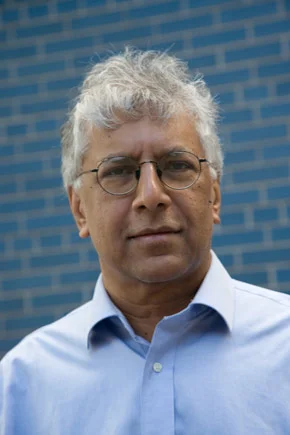 Congratulations to Vijay Seshadri: Winner of the 2014 Pulitzer Prize for Poetry