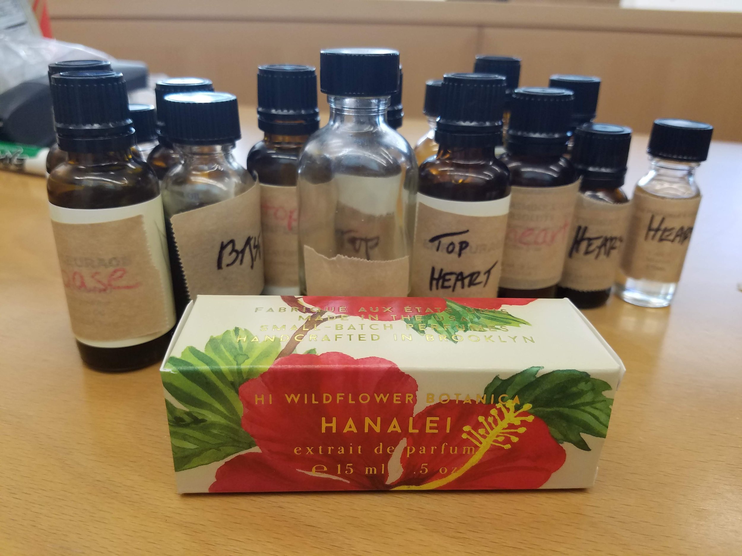 Perfumery ingredients students were able to smell to spark their writing.