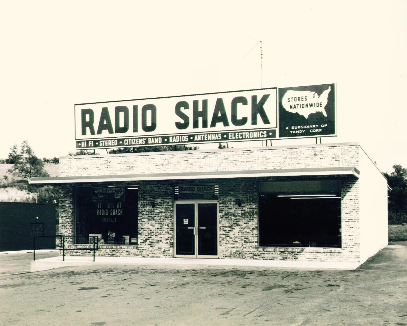 radio-shack-swat-khan.jpg