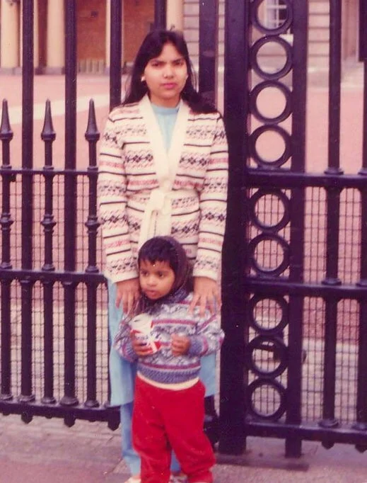 Photo shot by: My dad, Location: Buckingham Palace, London, England