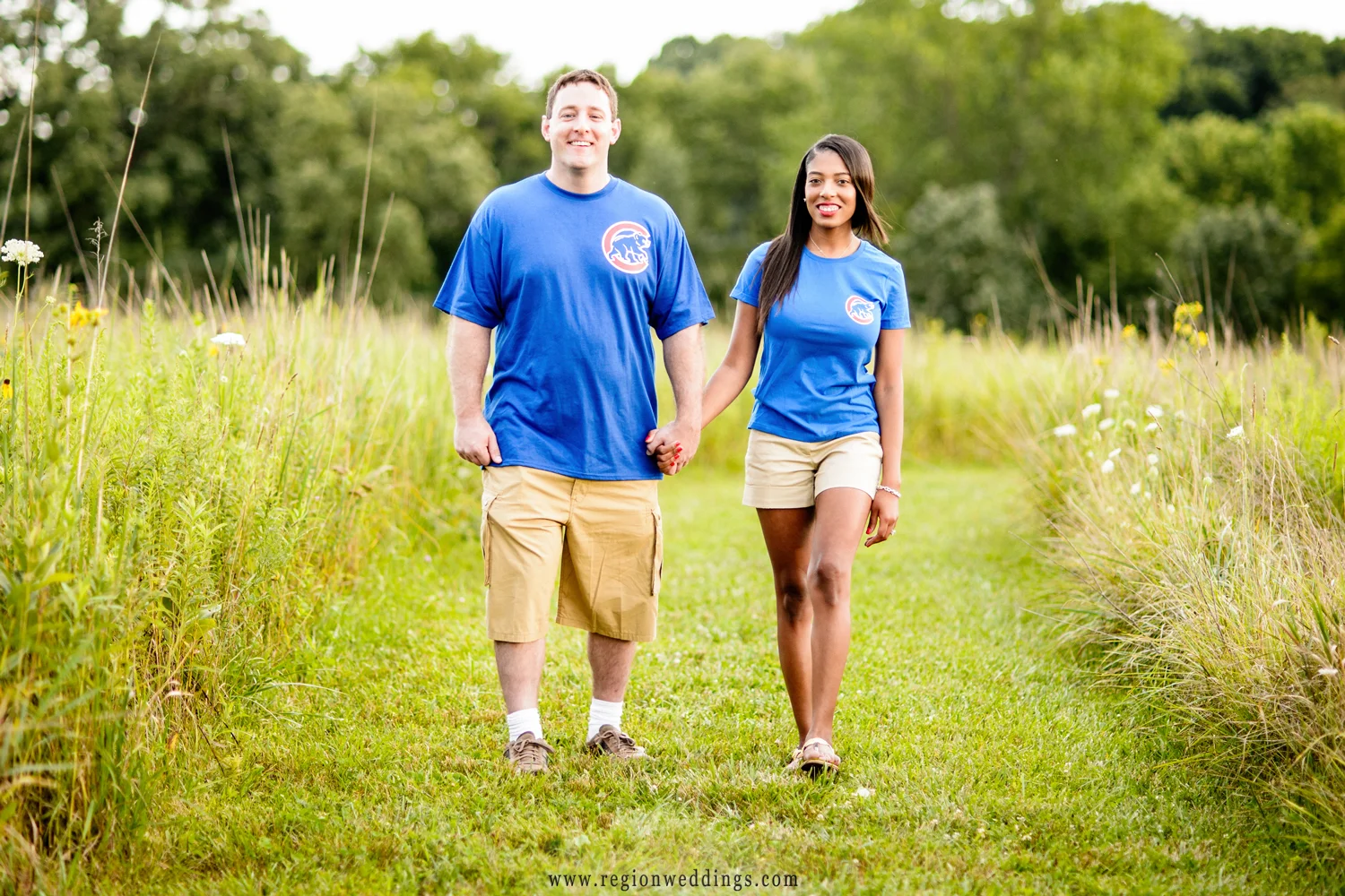 Chicago Cubs themed engagement photo.