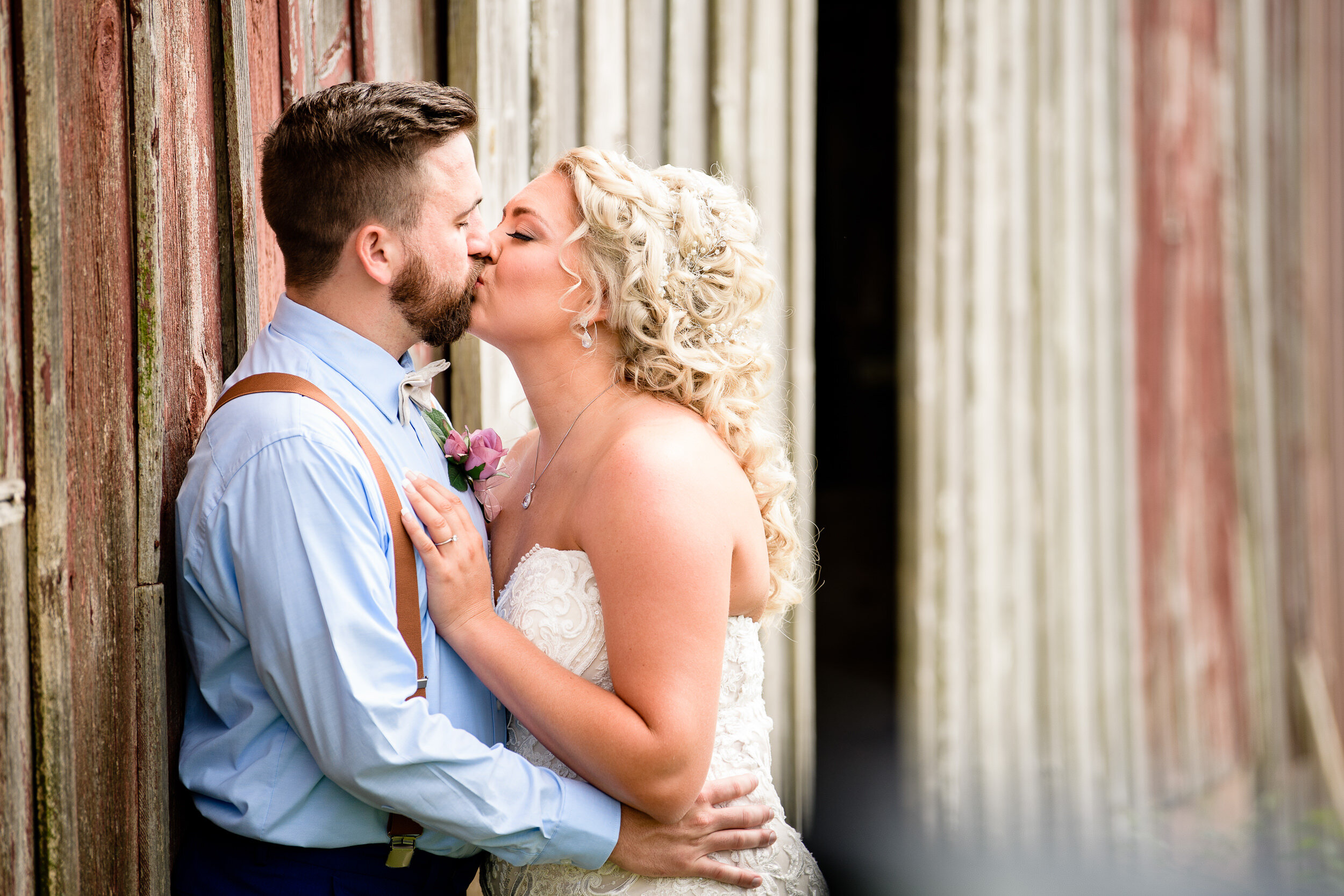 Four Corners Winery Wedding Venue - Northwest Indiana Wedding Photographer Region Weddings