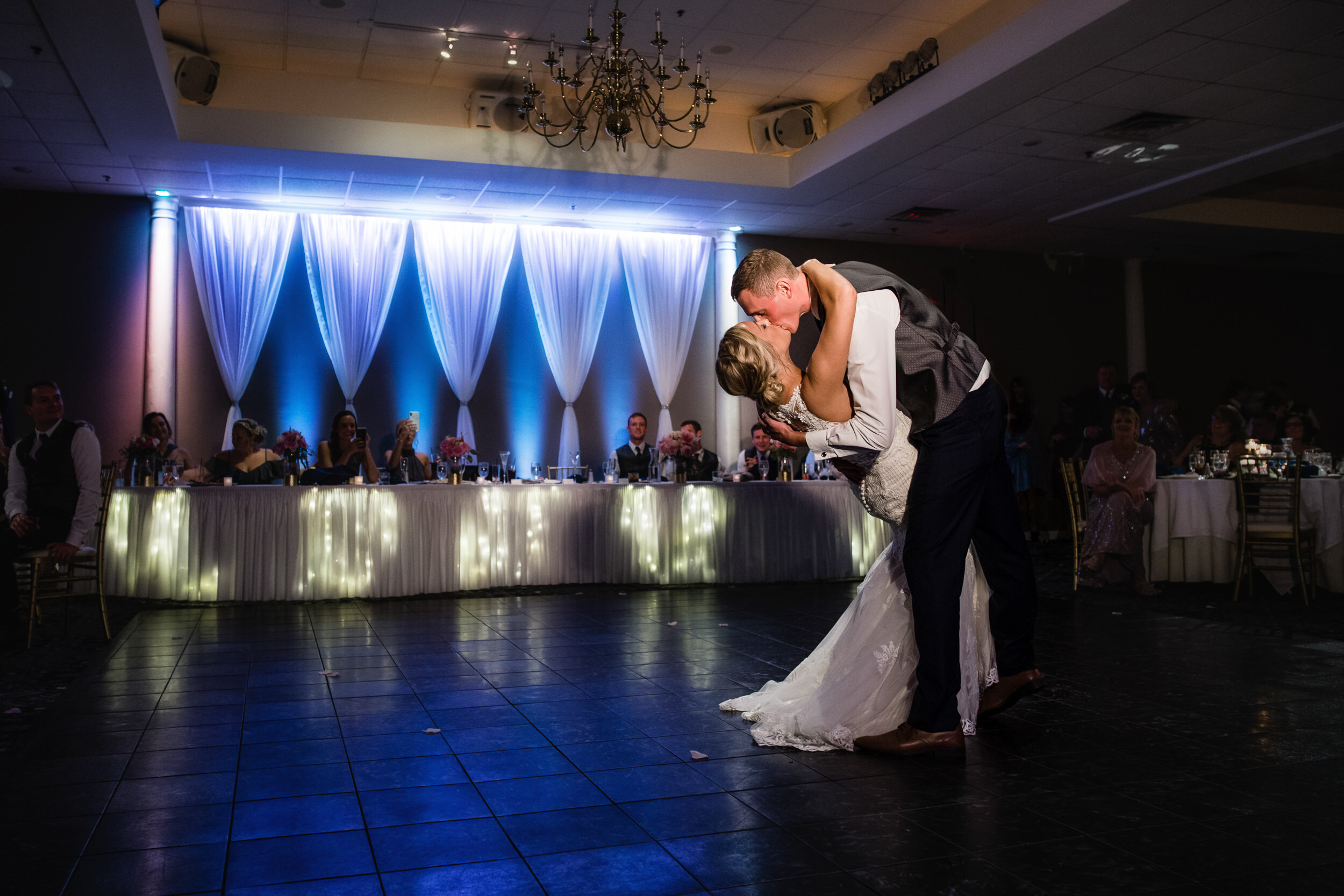 Aberdeen Manor Wedding Venue - Northwest Indiana Wedding Photographer Region Weddings