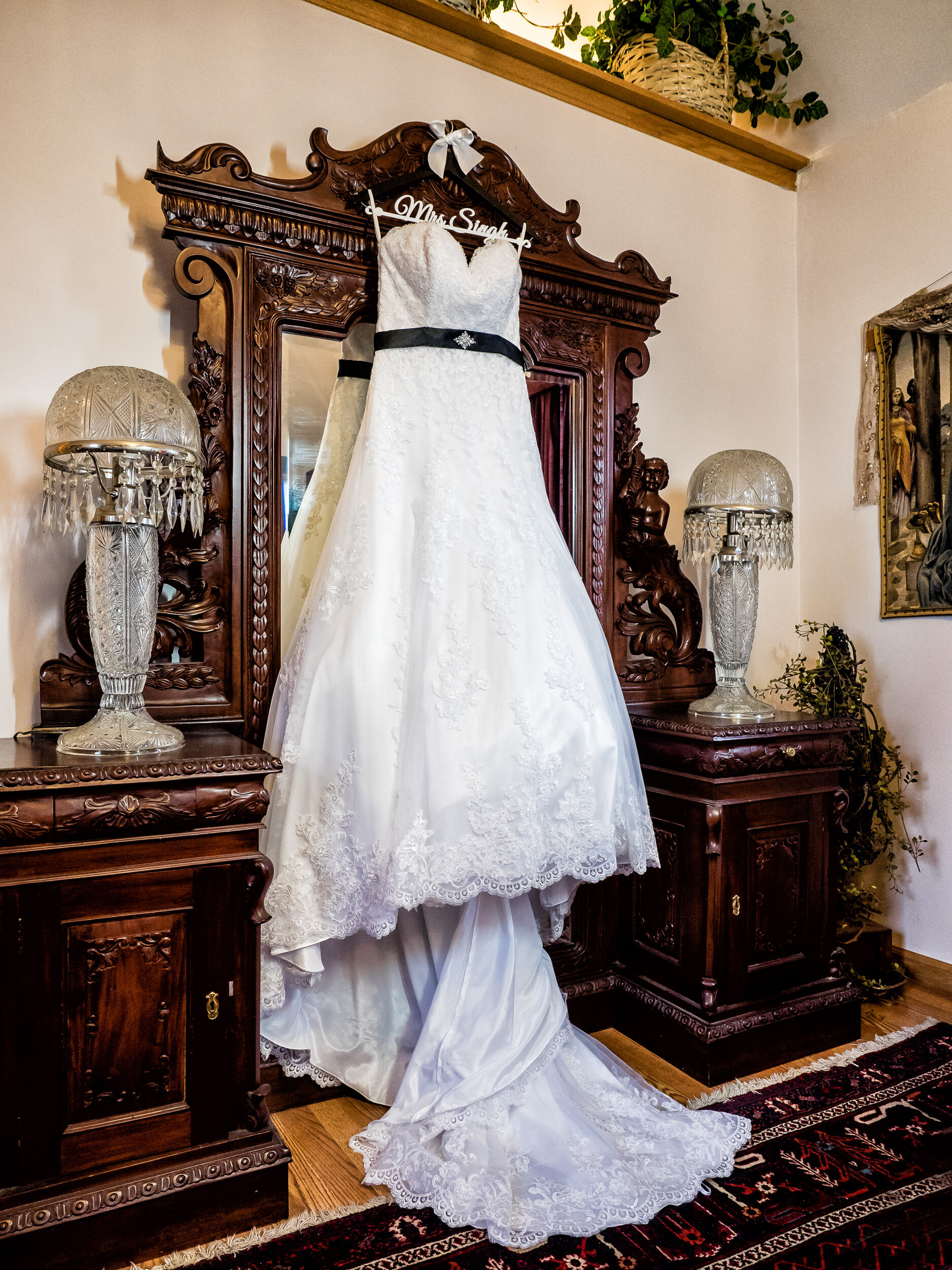 Meyer's Castle Wedding Venue - Chicago &amp; Northwest Indiana Wedding Photographer Region Weddings