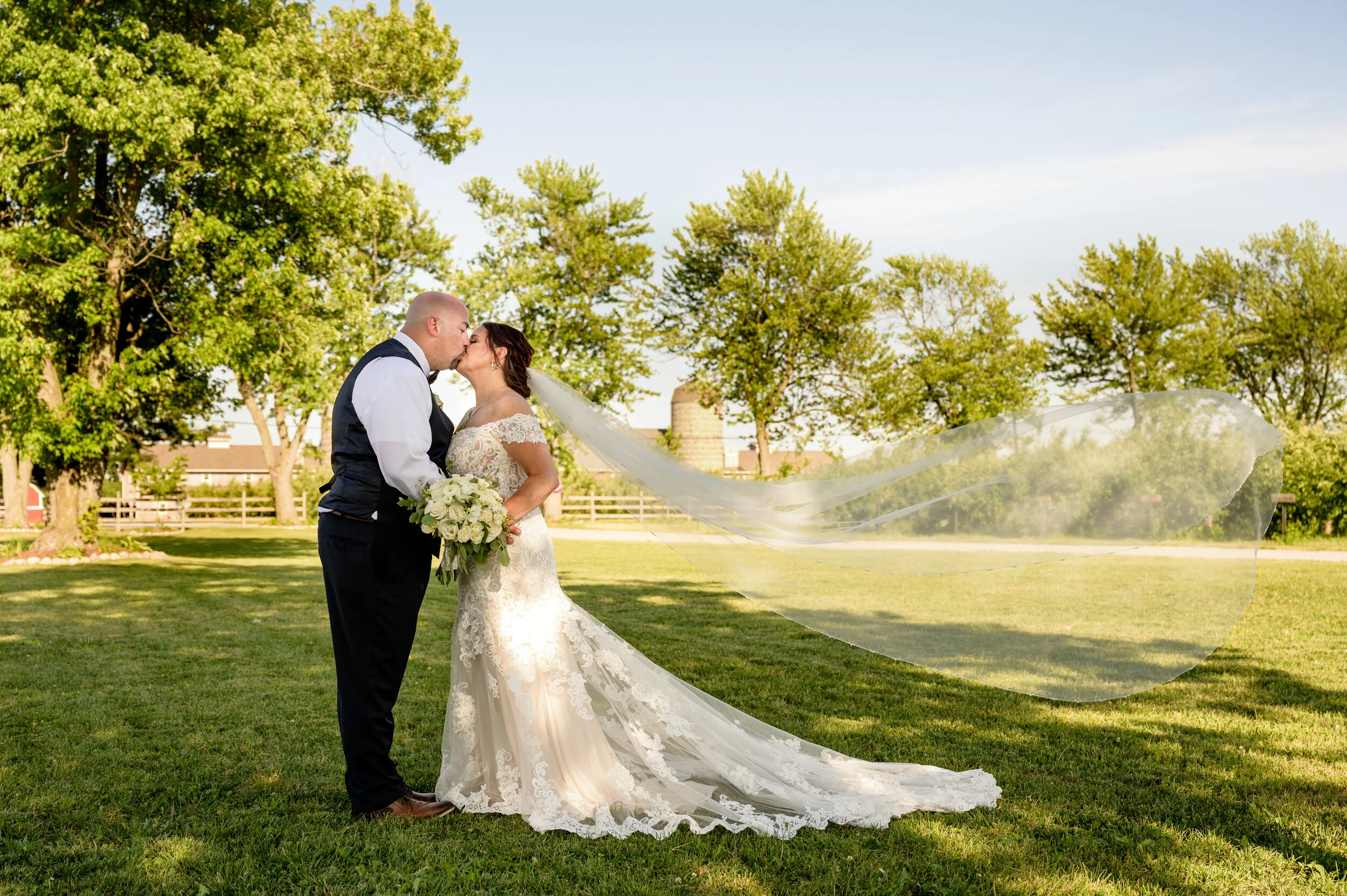 June Wedding At County Line Orchard