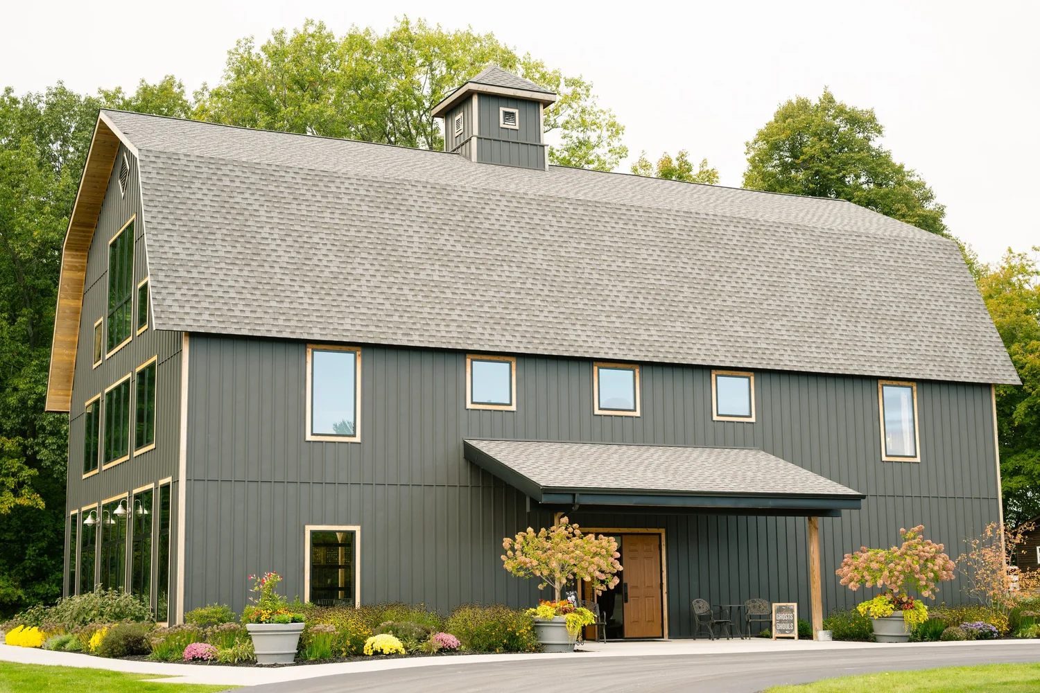 White Oak Farm - Northwest Indiana Wedding Venue Spotlight