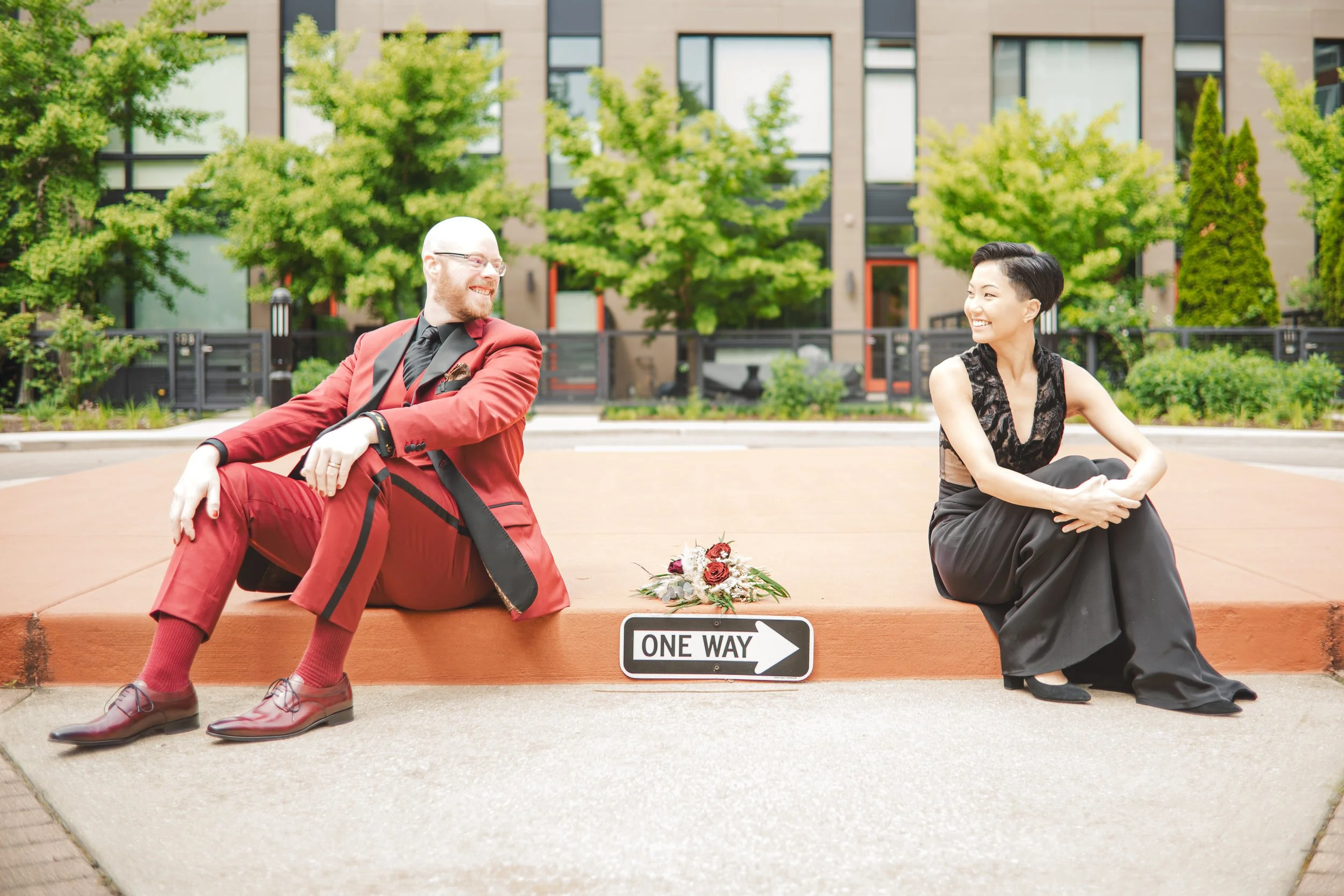 A Chicago wedding image next to The Guest House Hotel in the Andersonville neighborhood in Chicago.