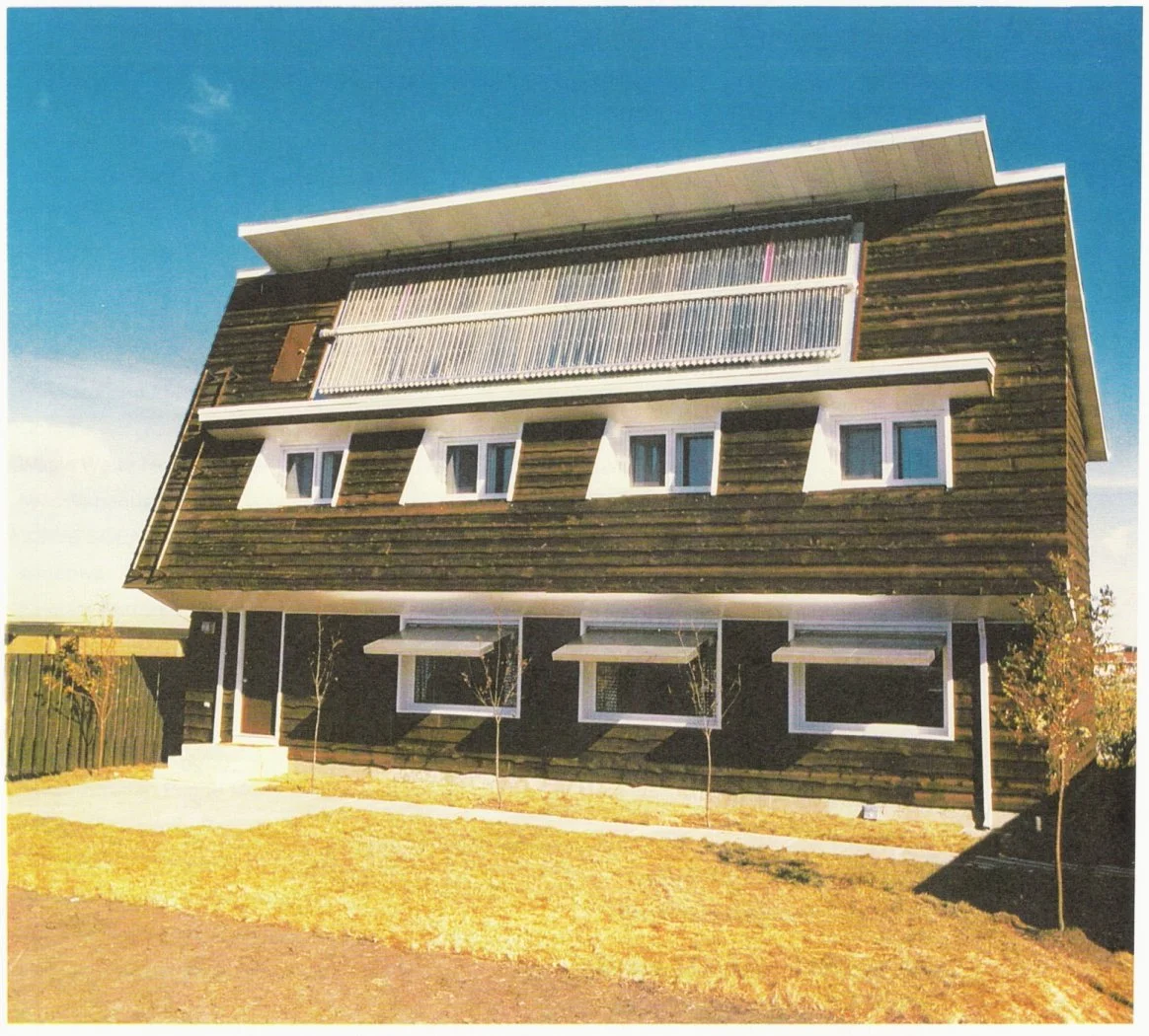 The Saskatchewan Conservation House, by Robert Besant & others (1977) from http://www.greenbuildingadvisor.com/blogs/dept/musings/forgotten-pioneers-energy-efficiency