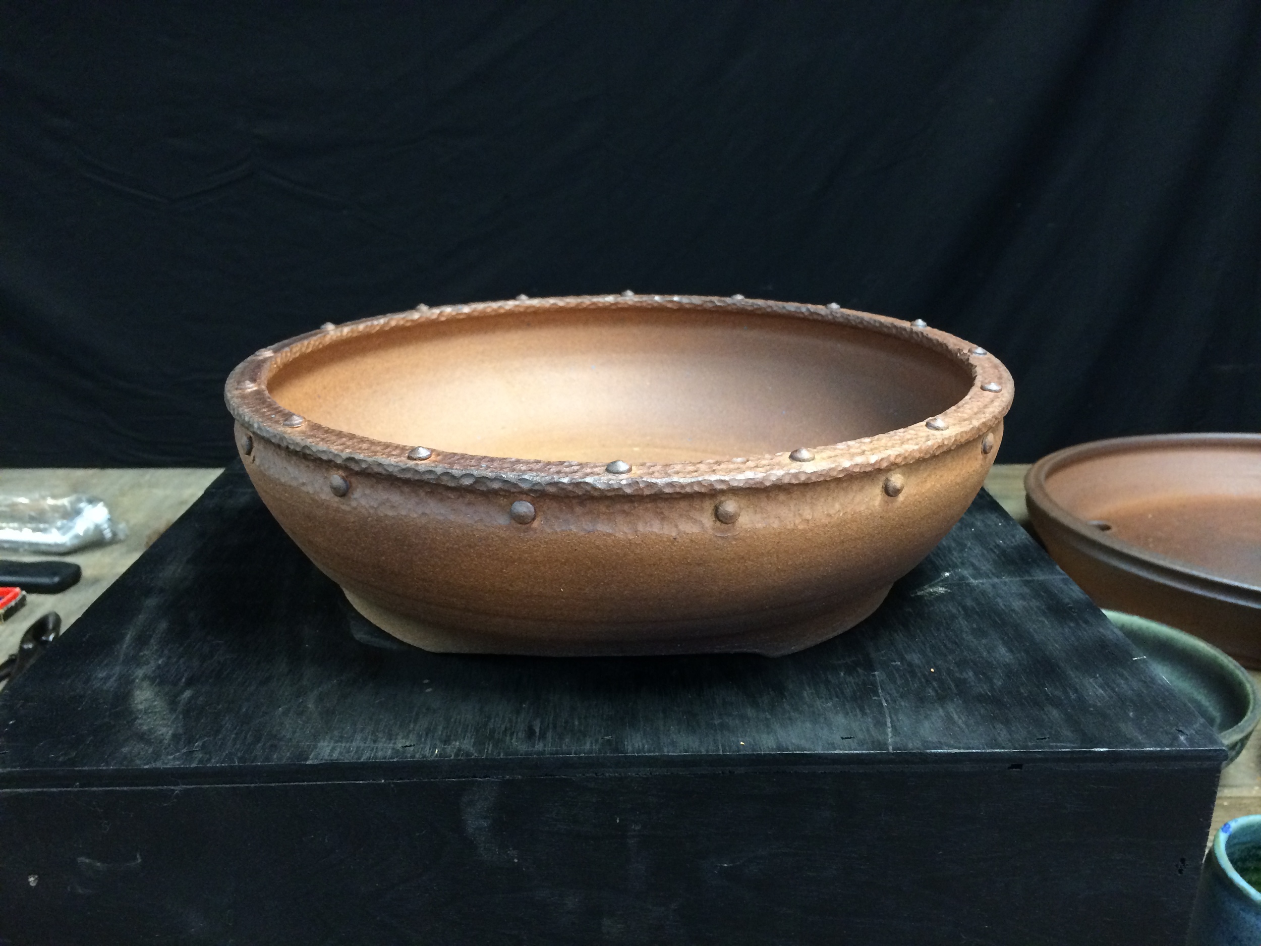 One of the few drum pots that Ron has begun to craft. Had to get one of the two that were in this group. Note the rim suggesting the hammered brass of the first antique drum pots.