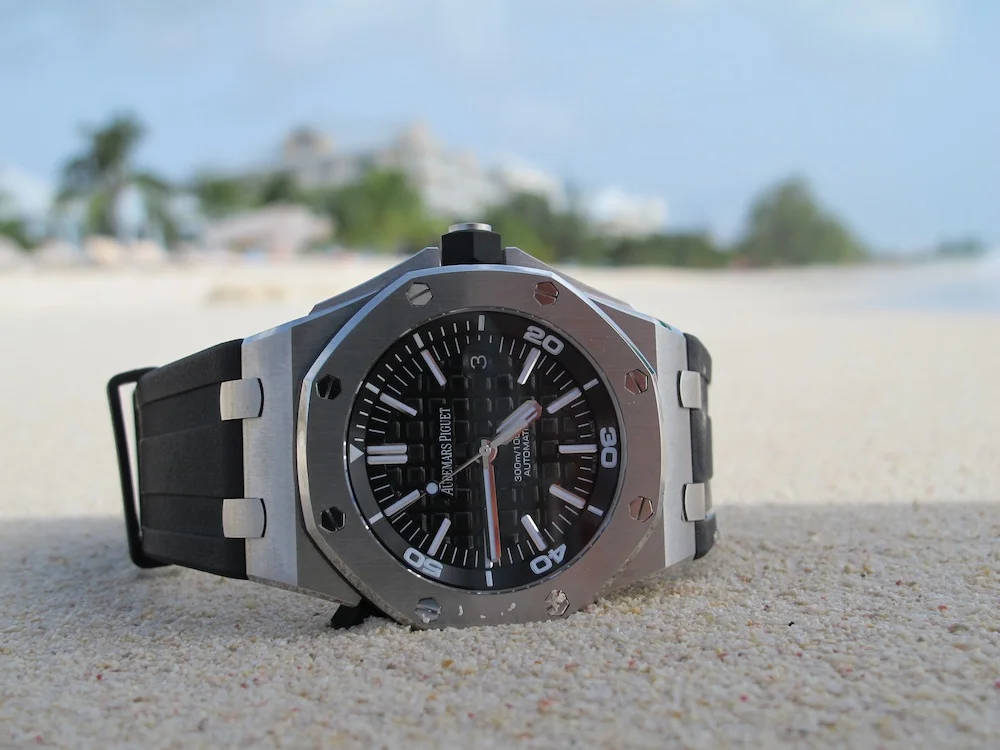 Experience: AP Royal Oak Offshore Diver in the Cayman Islands. Nothing Beats a Watch in its Element.