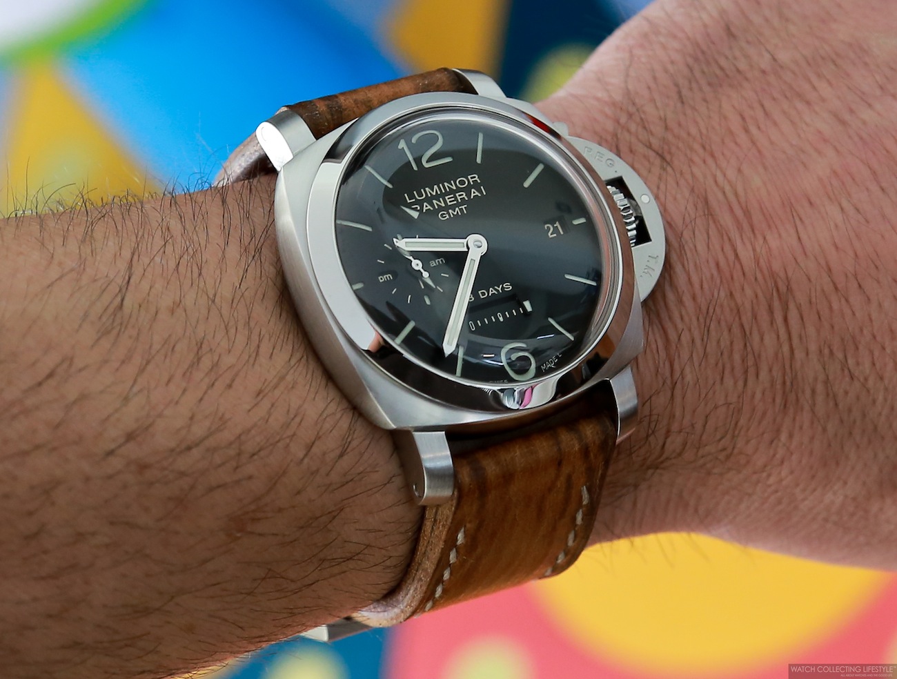 panerai 233 dot dial