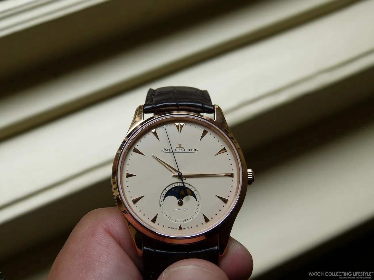 Insider Jaeger LeCoultre Master Ultra Thin Moon 39 A Very Elegant 