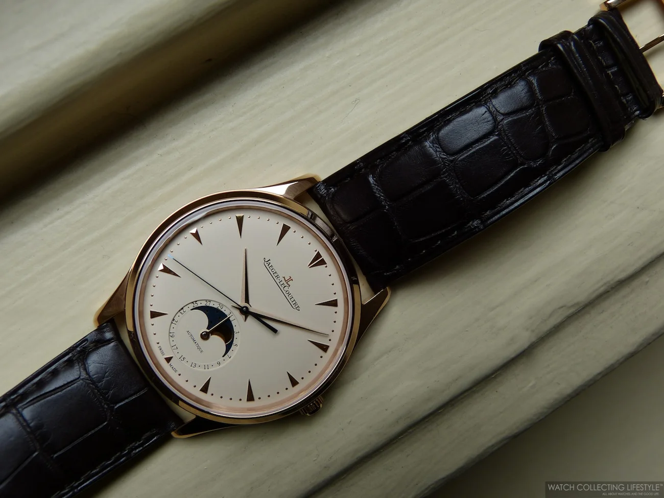 Insider: Jaeger-LeCoultre Master Ultra Thin Moon 39. A Very Elegant Beige Dial with a Perfectly Contrasting Moon-Phase Disc.