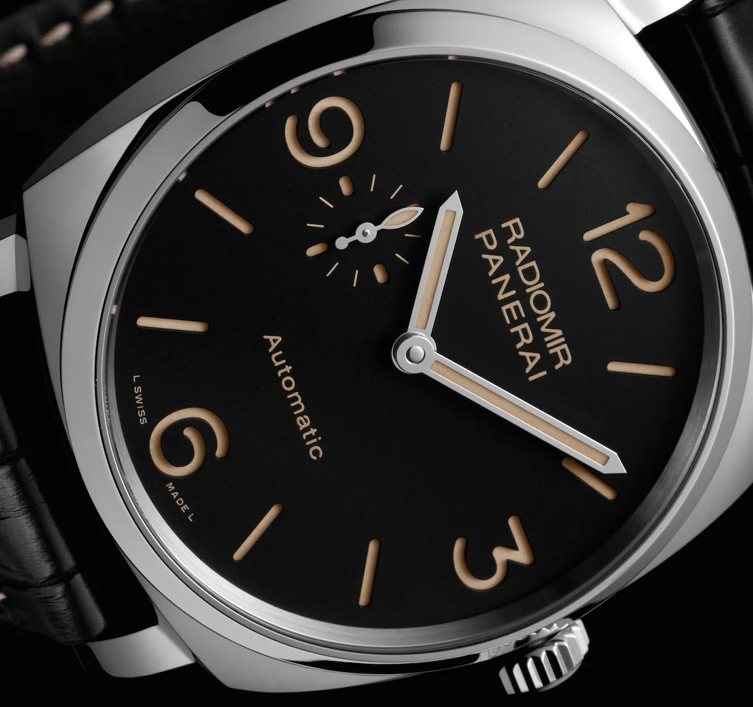 News: Officine Panerai Radiomir 1940 3 Days Automatic PAM 572 and 573. Powered by the New In-House Movement with Micro-Rotor.