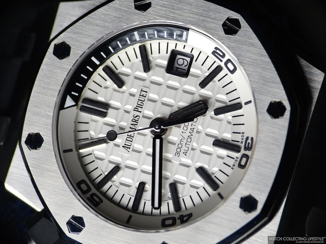 SIHH 2015: Audemars Piguet Royal Oak Offshore Diver Silver-Tone White Dial ref. 15710. SIHH 2015 Live Pictures and Pricing.