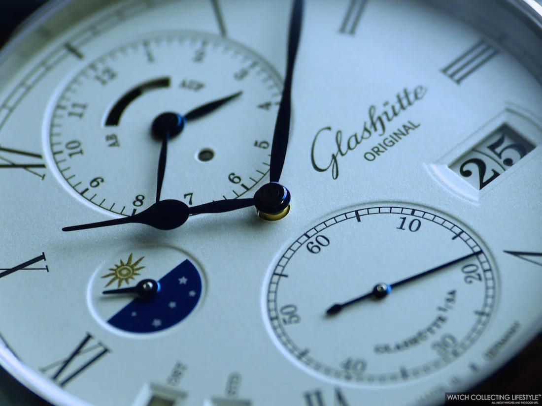 Baselworld 2015: Introducing the Glashütte Original Senator Cosmopolite. Live Pictures and Pricing.