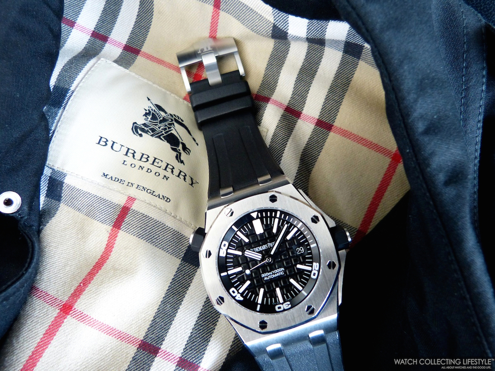 Experience: Burberry Wiltshire Long Coat. A Must Have for and a Perfect Match to Black Dial Timepieces. WATCH COLLECTING LIFESTYLE