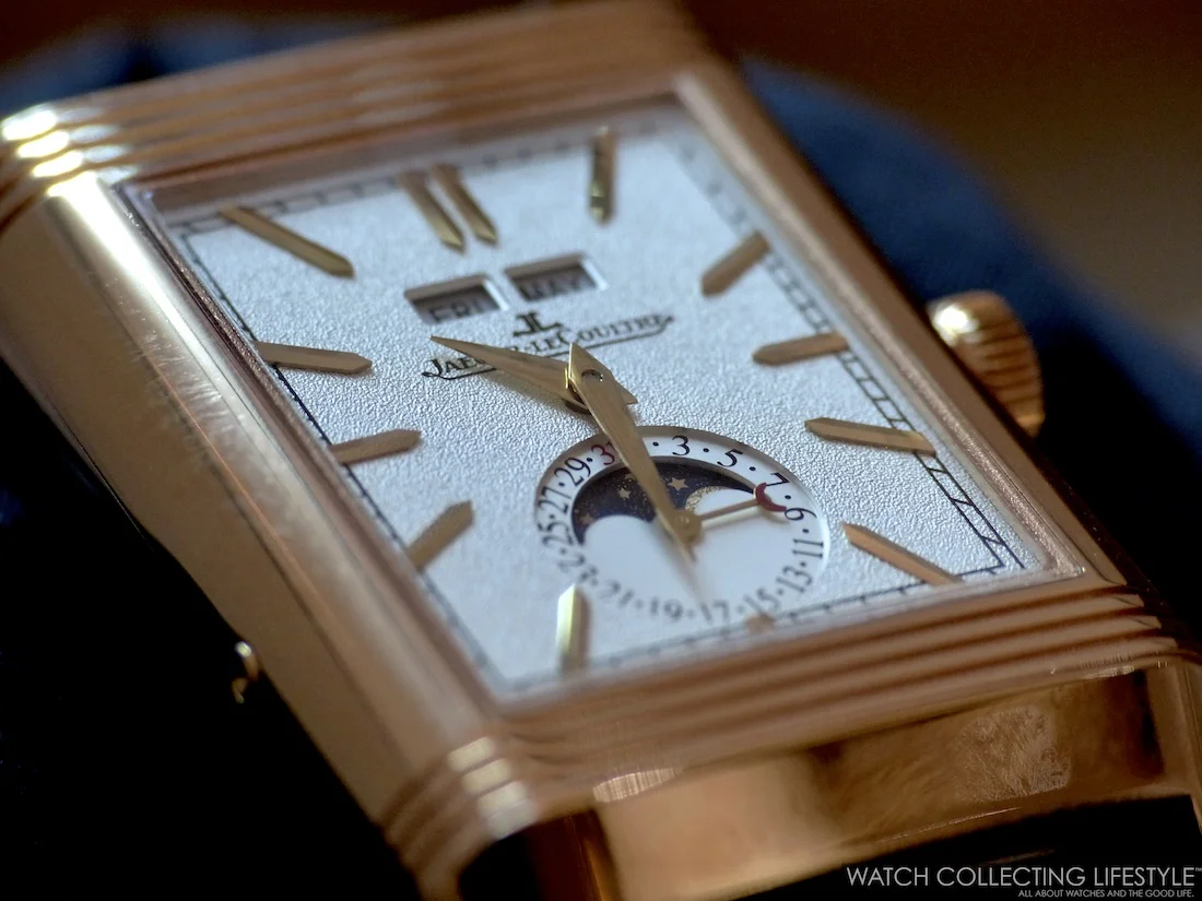 SIHH 2016: Presenting the New Jaeger-LeCoultre Reverso Tribute Calendar. Hands-on Live Pictures &amp; Pricing. 