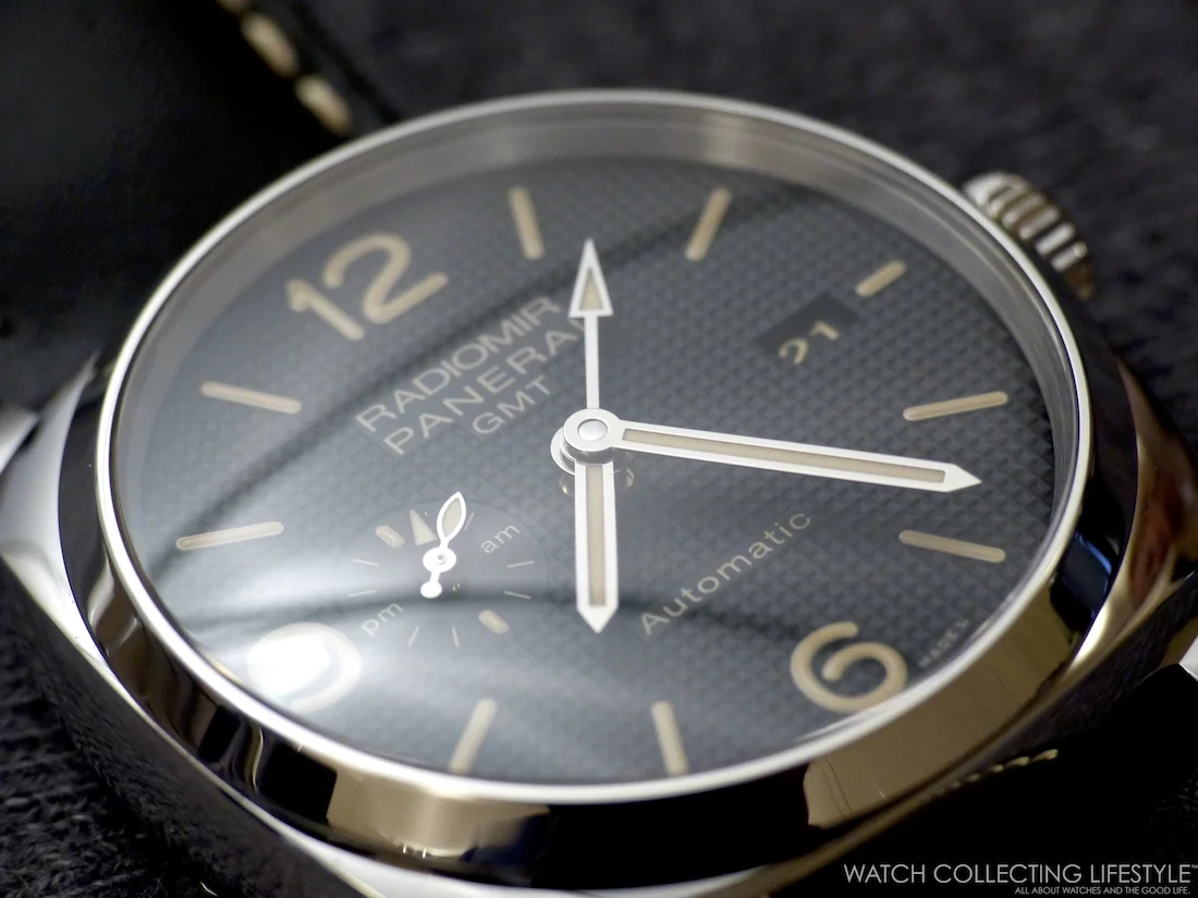 SIHH 2016: Presenting the new Officine Panerai Radiomir 1940 3 Days GMT Automatic PAM 627. Hands-on Live Pictures &amp; Pricing.