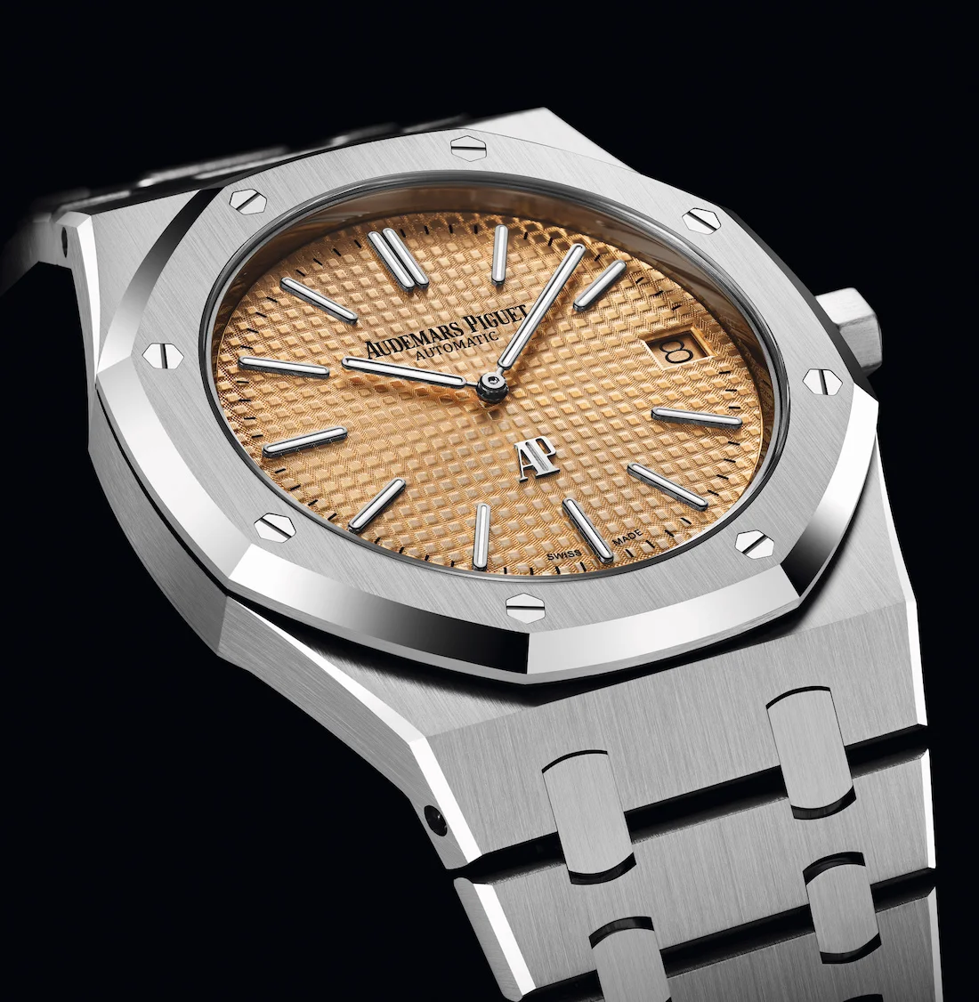 SIHH 2019: Audemars Piguet Royal Oak Extra-Thin White Gold ref. 15202BC with Pink Toned Dial