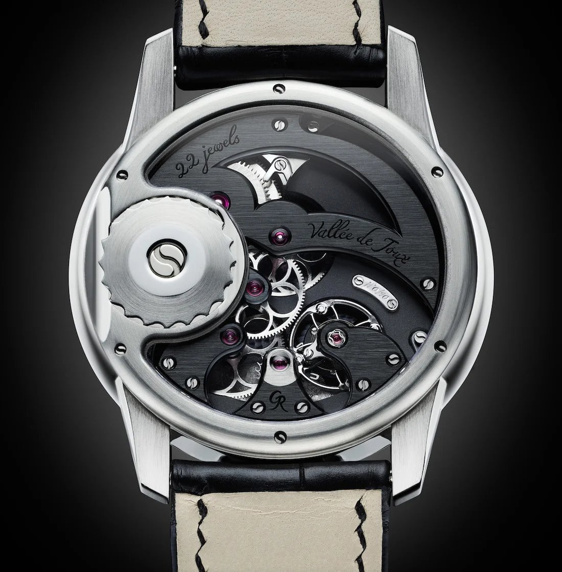 04_Romain_Gauthier_Prestige_HMS_Stainless_Steel.jpg