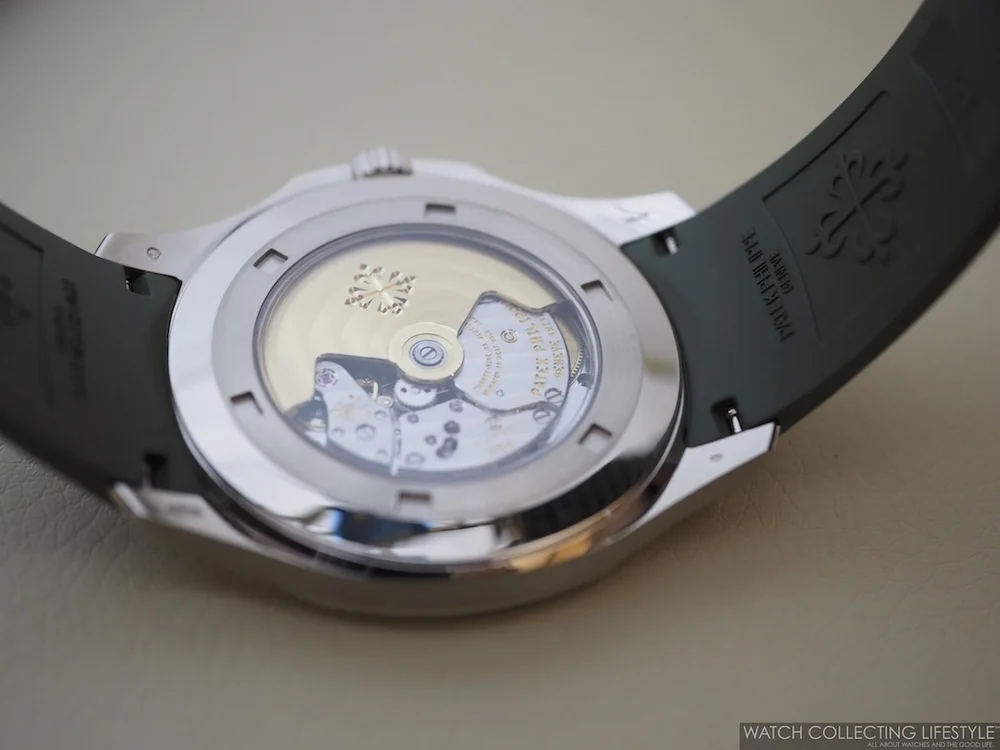 Baselworld 19 Patek Philippe Aquanaut Khaki Green Ref 5168g 010 Live Pictures Price Watch Collecting Lifestyle